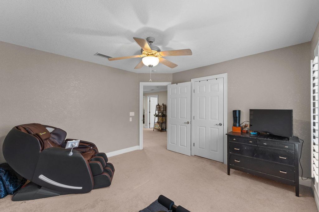 listing image 44