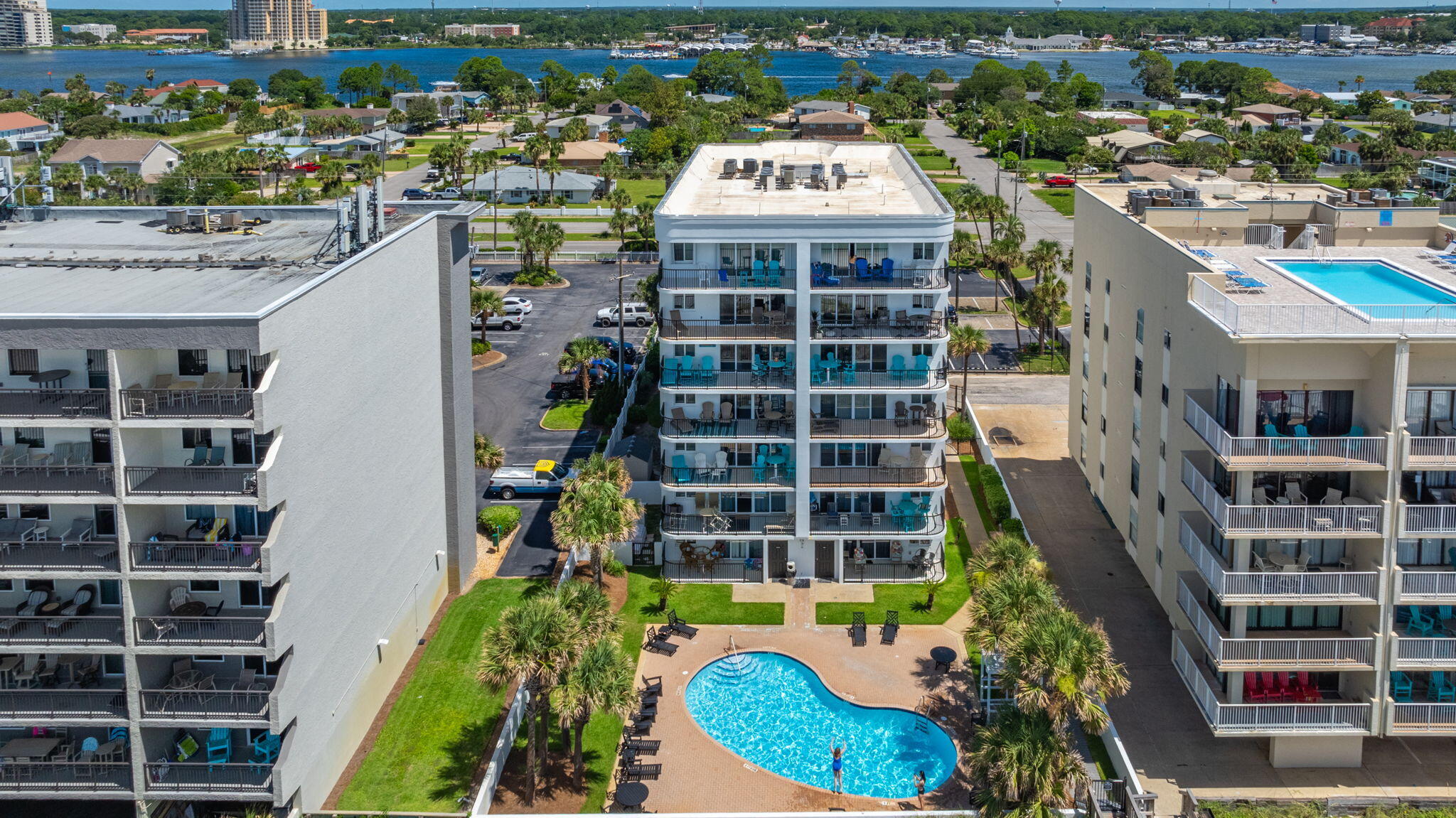 DUNE POINTE CONDO - Residential