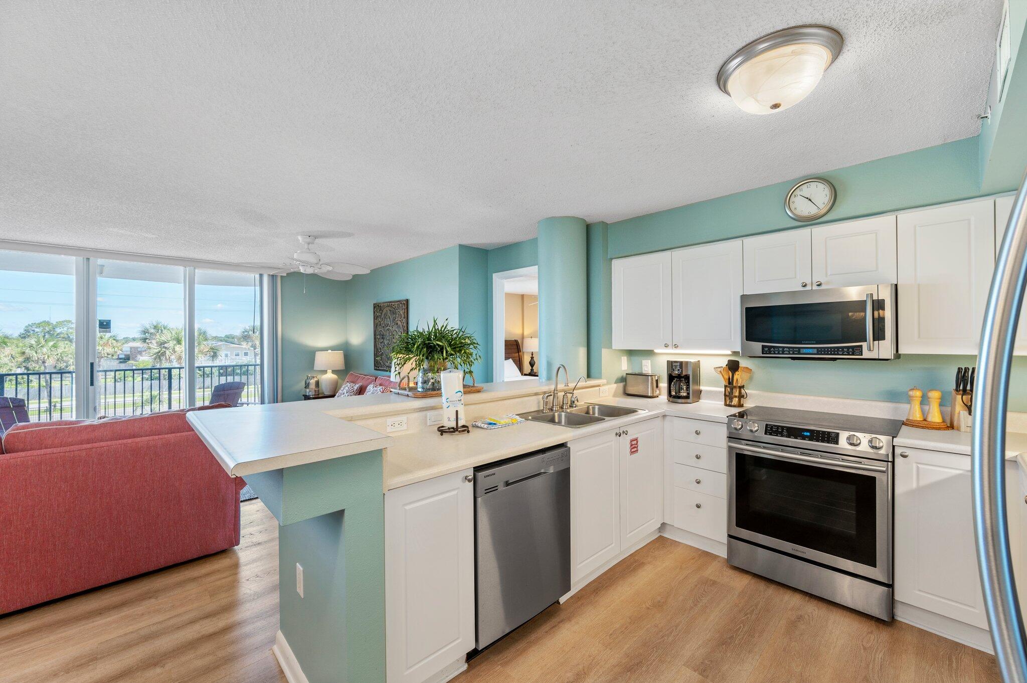 DUNE POINTE CONDO - Residential