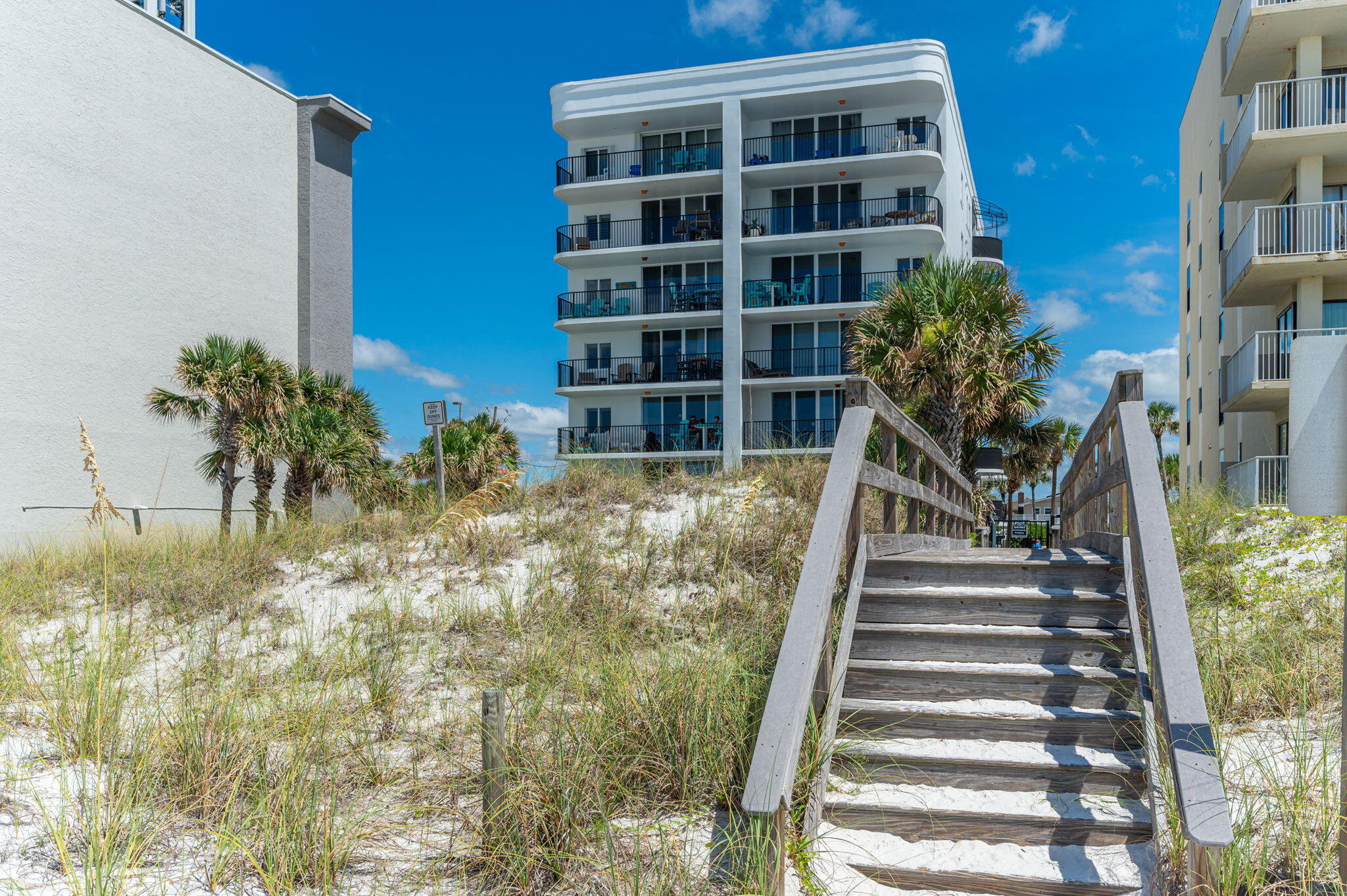 DUNE POINTE CONDO - Residential