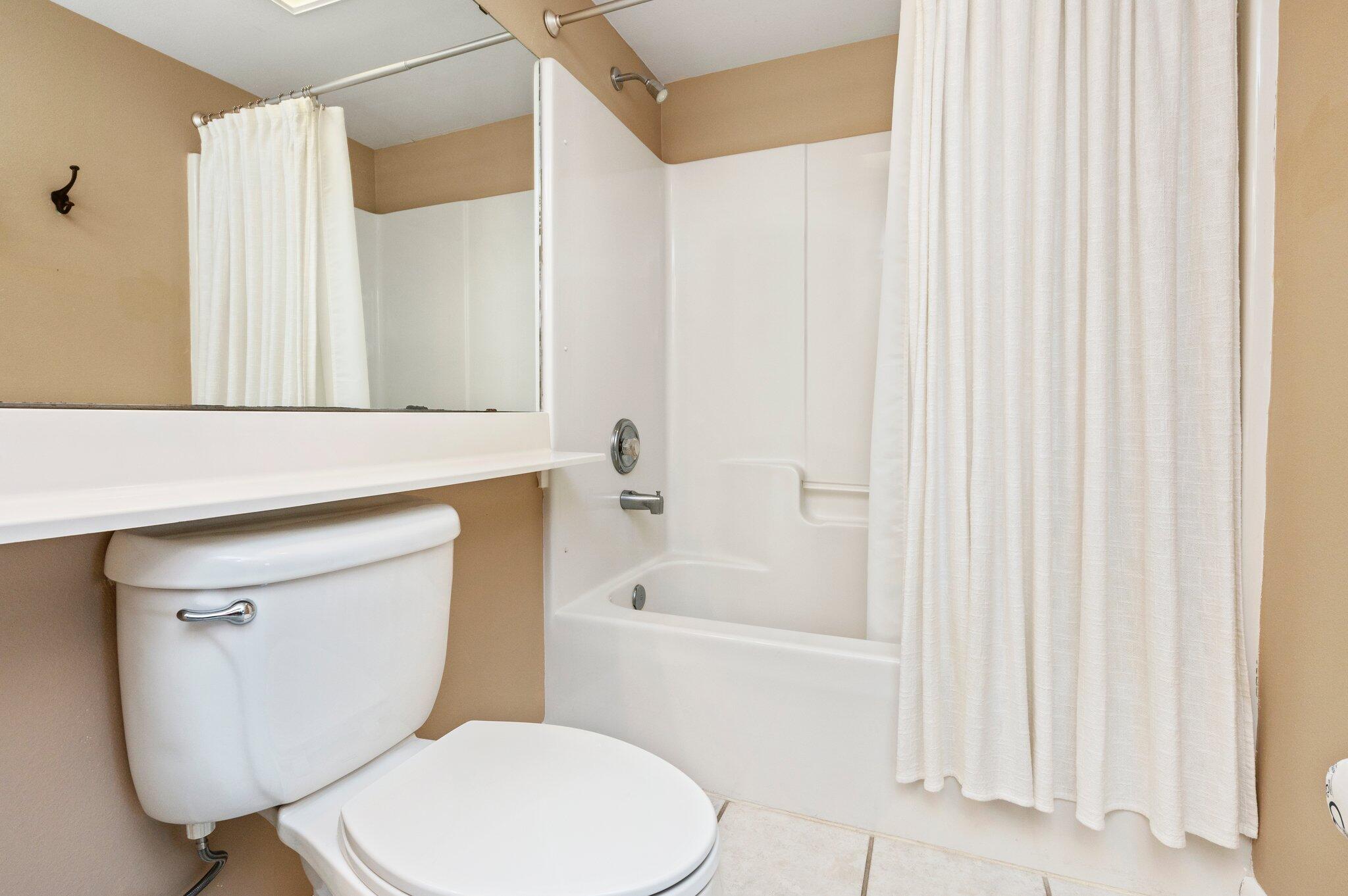 DUNE POINTE CONDO - Residential
