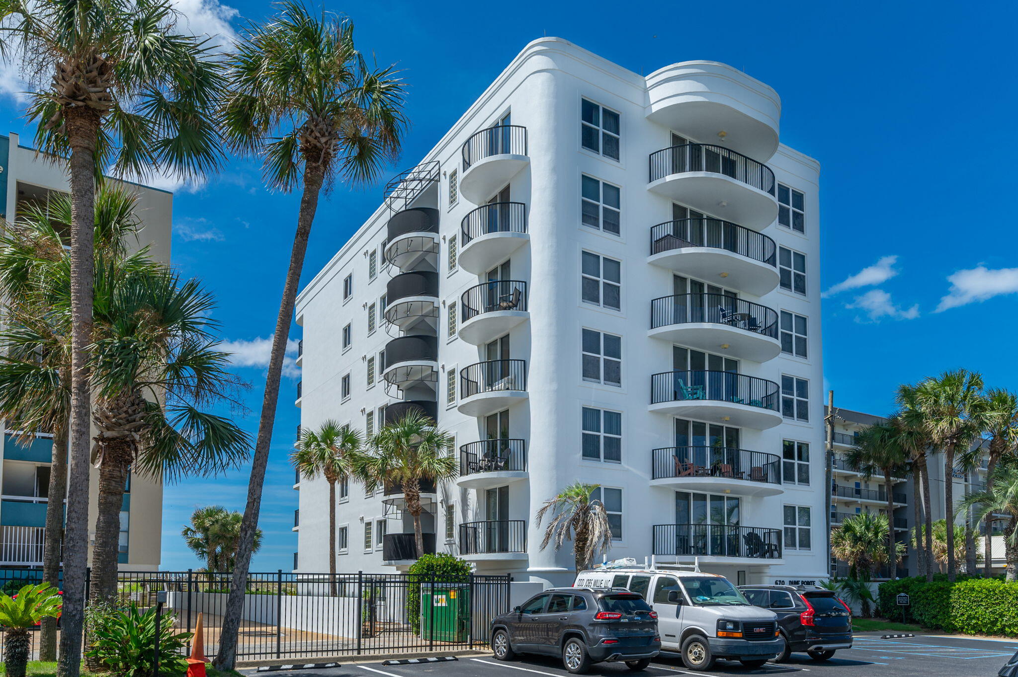 DUNE POINTE CONDO - Residential