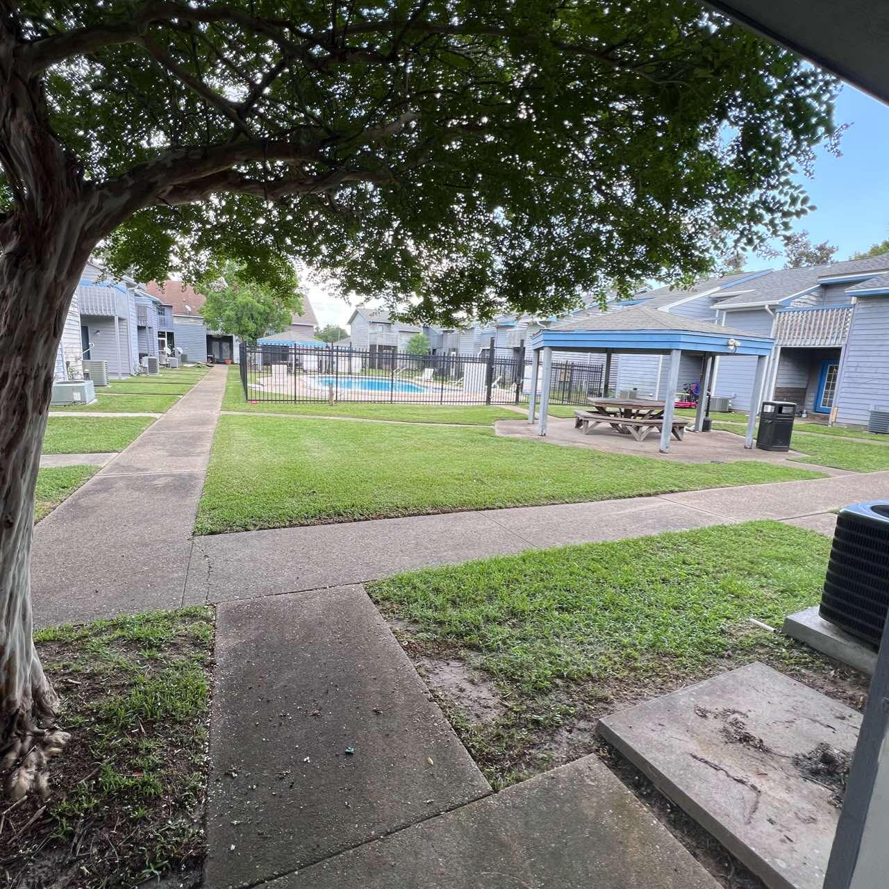 BROWNSVILLE STATION 3 - Residential Lease