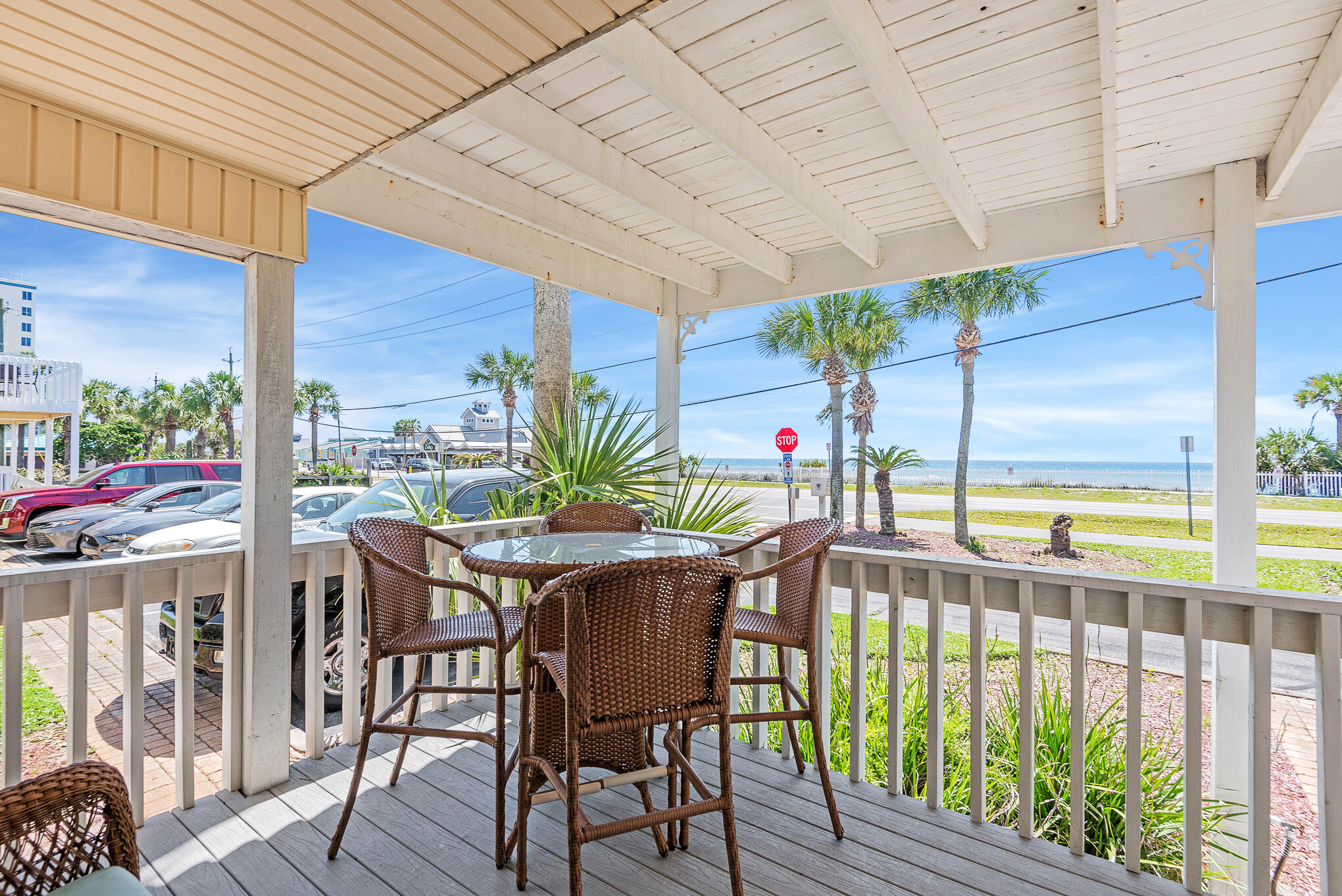 SAND PEBBLES T/H - Residential