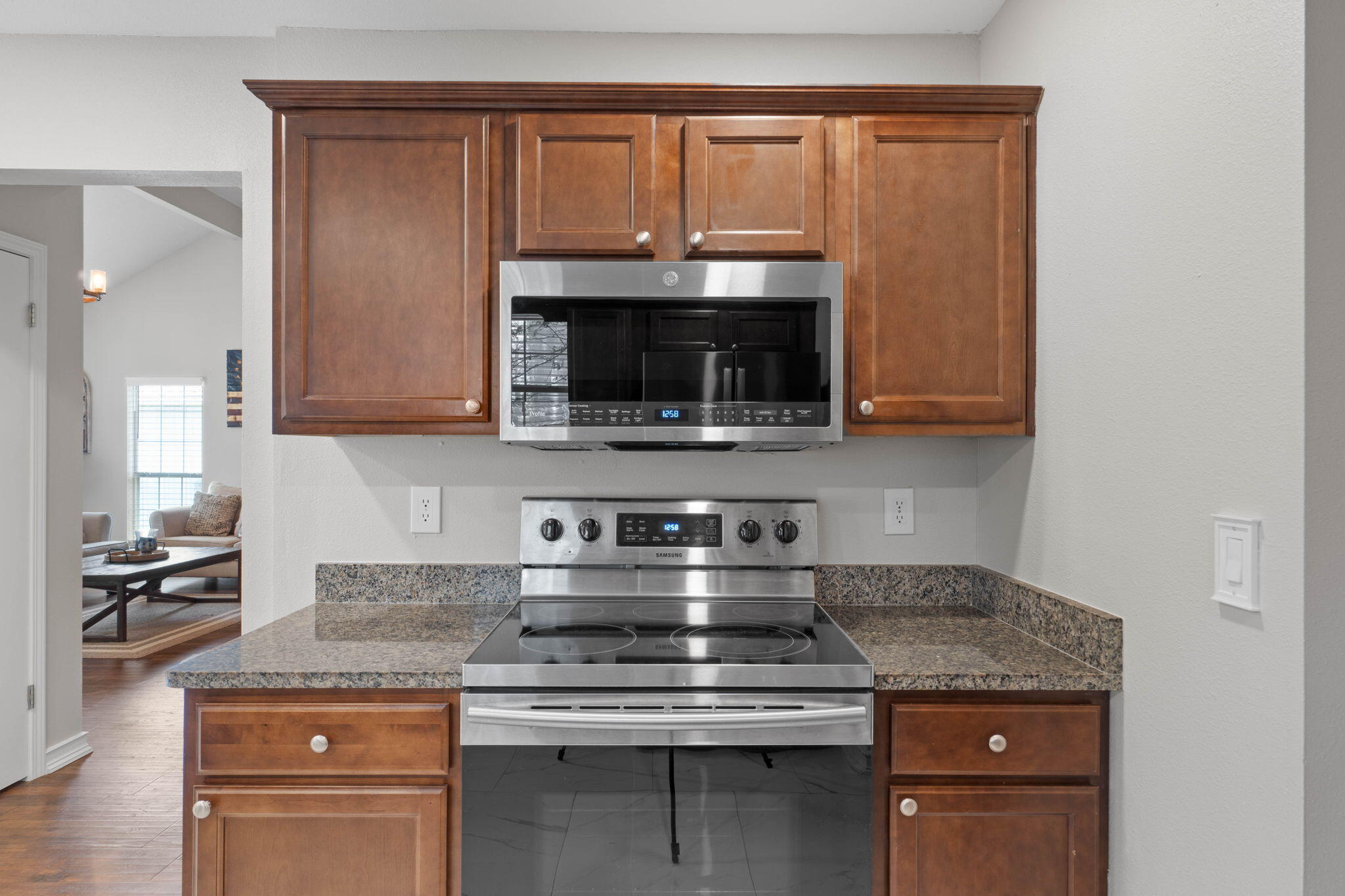 BROOKWOOD - Residential