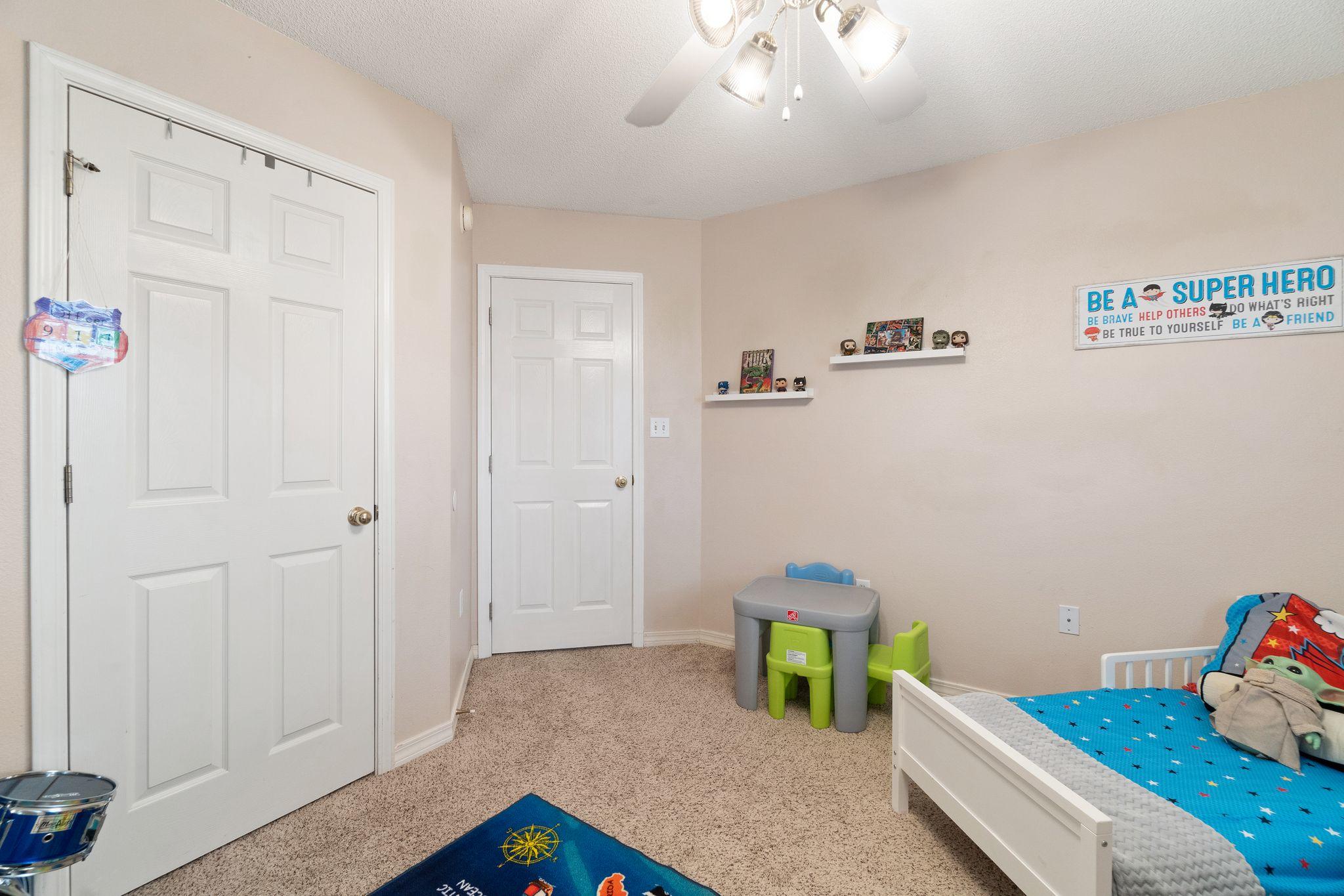 HAMPTON RIDGE ESTATES - Residential