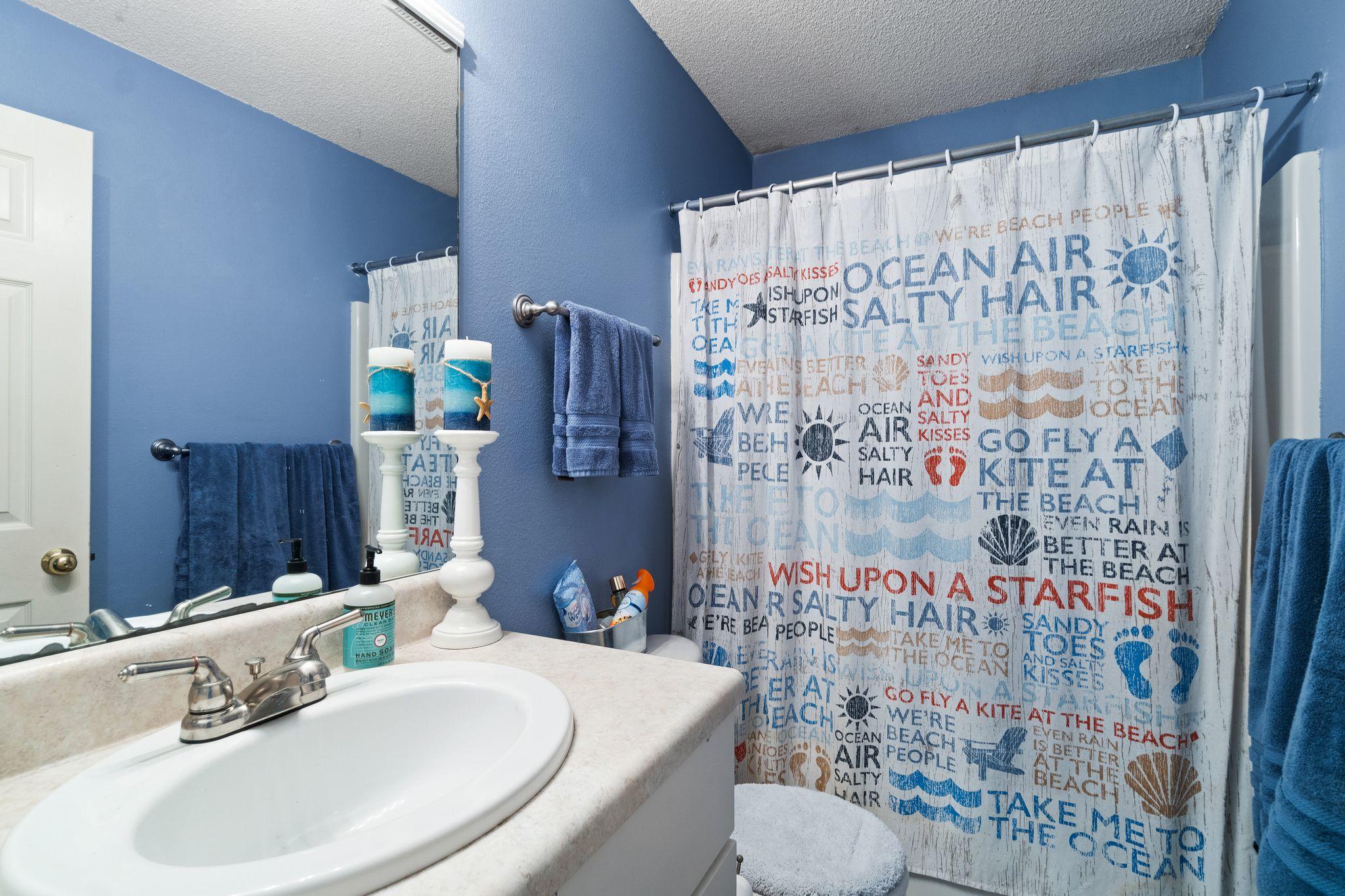 HAMPTON RIDGE ESTATES - Residential