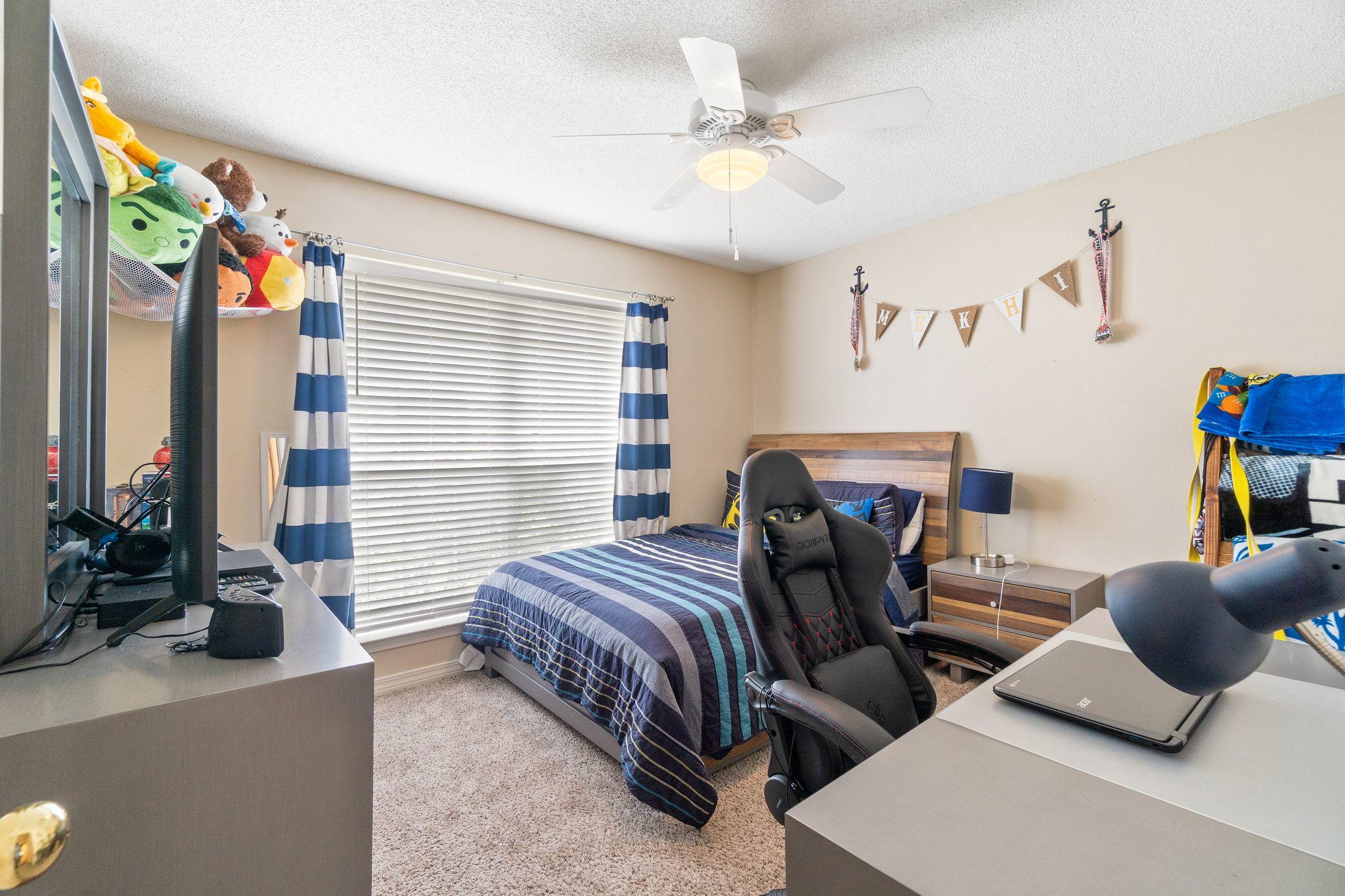 HAMPTON RIDGE ESTATES - Residential