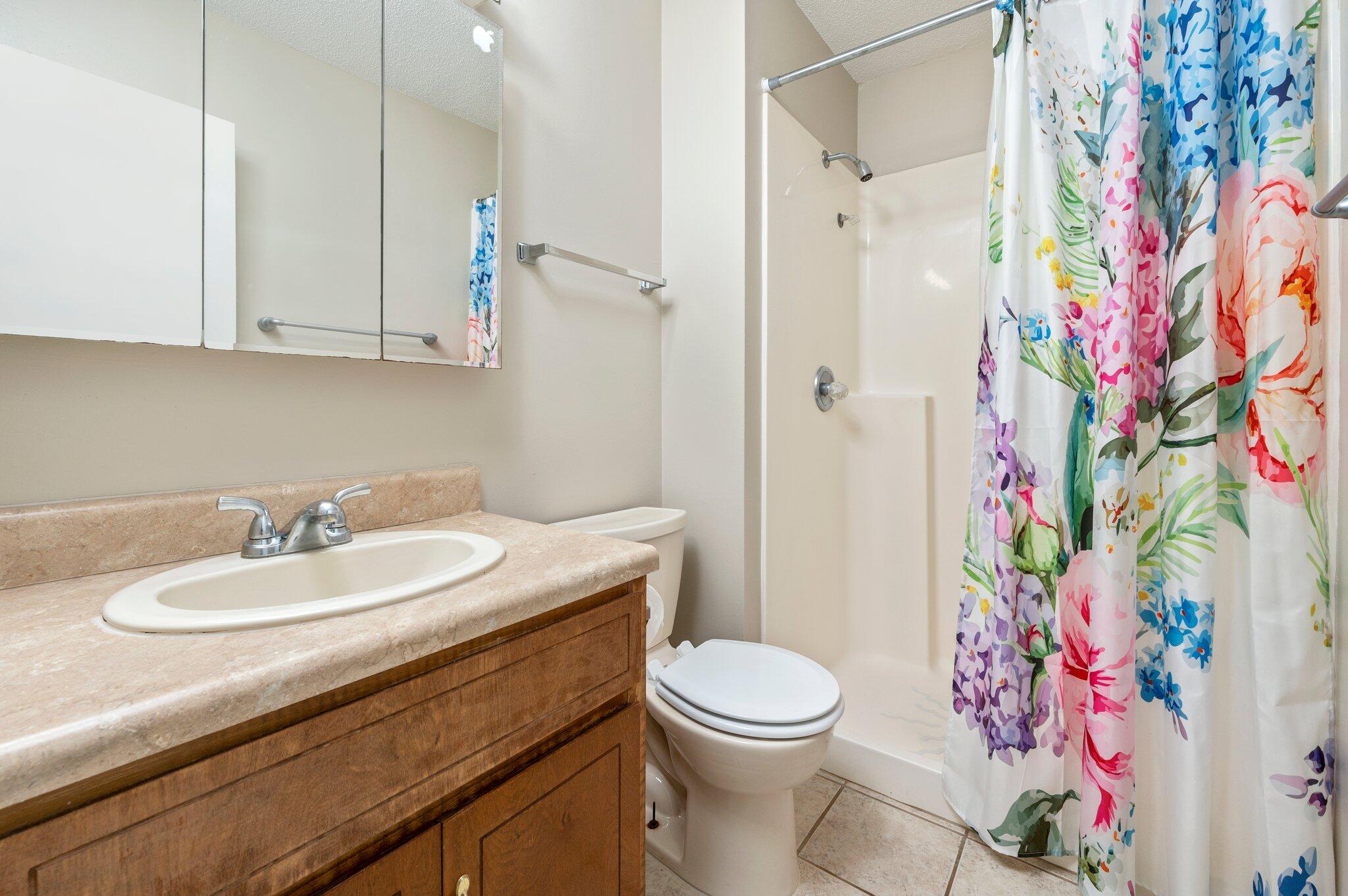MCLAUGHLIN & HARRIS - Residential