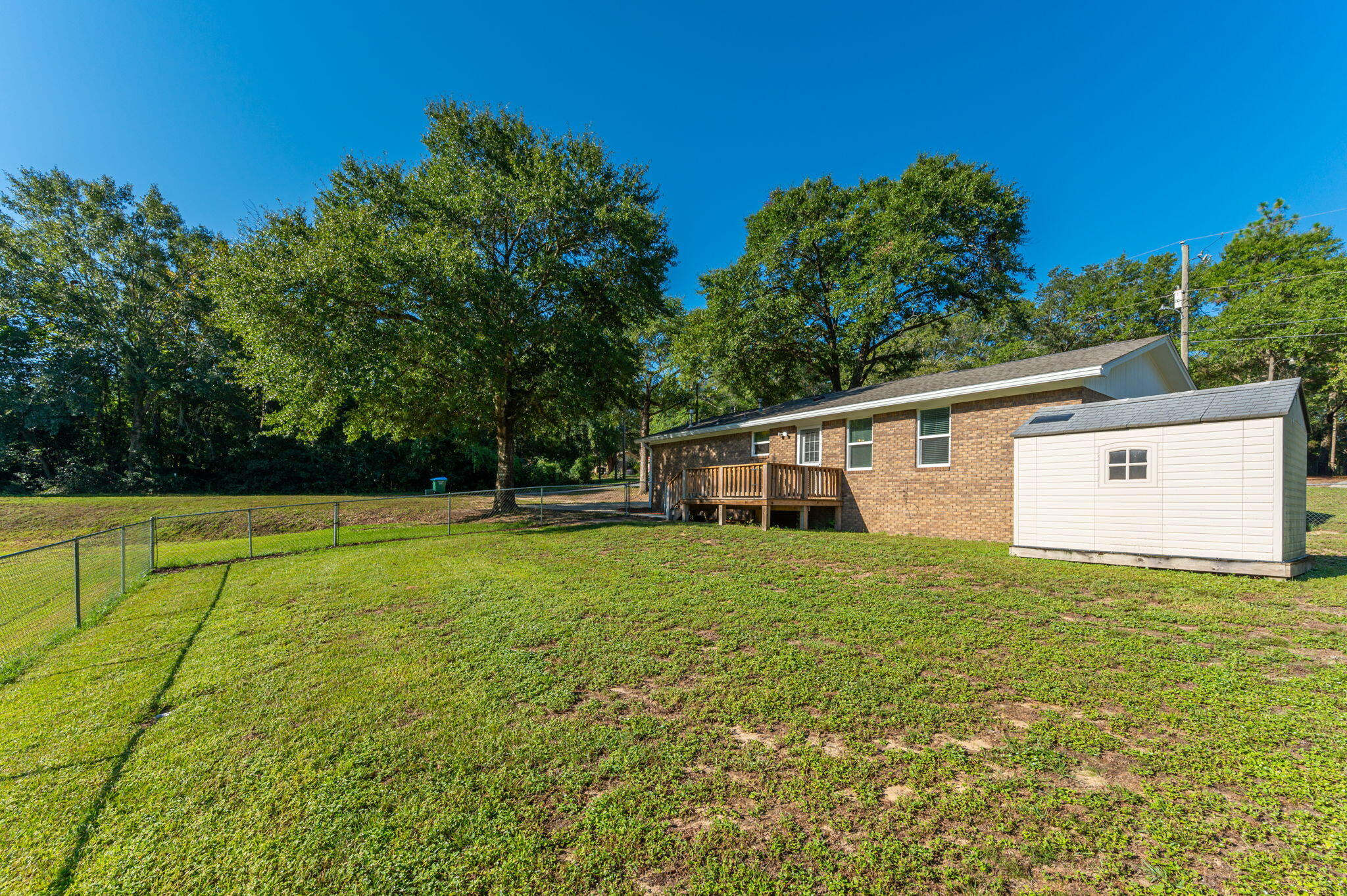 MCLAUGHLIN & HARRIS - Residential