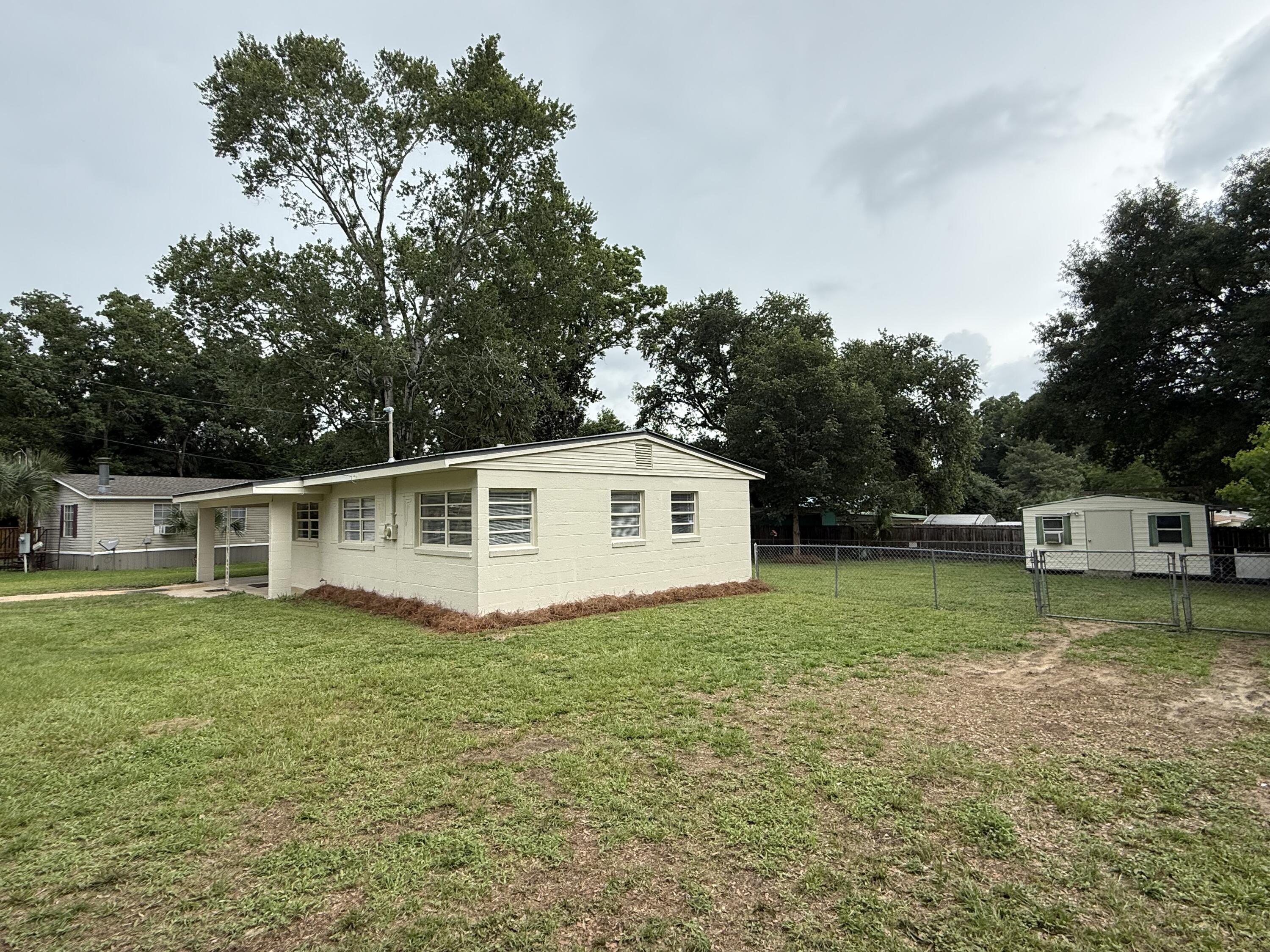 CRESTVIEW HEIGHTS - Residential