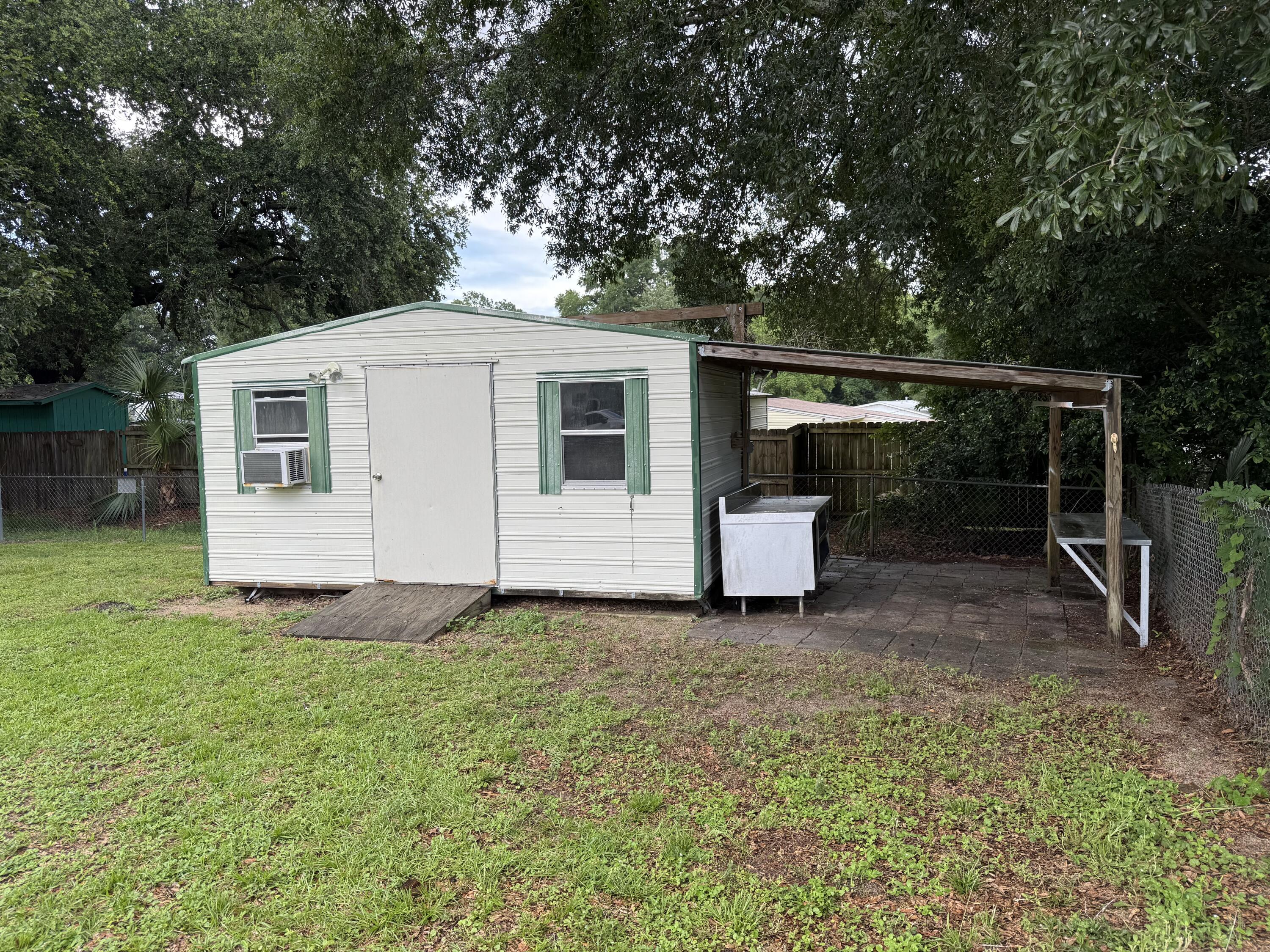 CRESTVIEW HEIGHTS - Residential