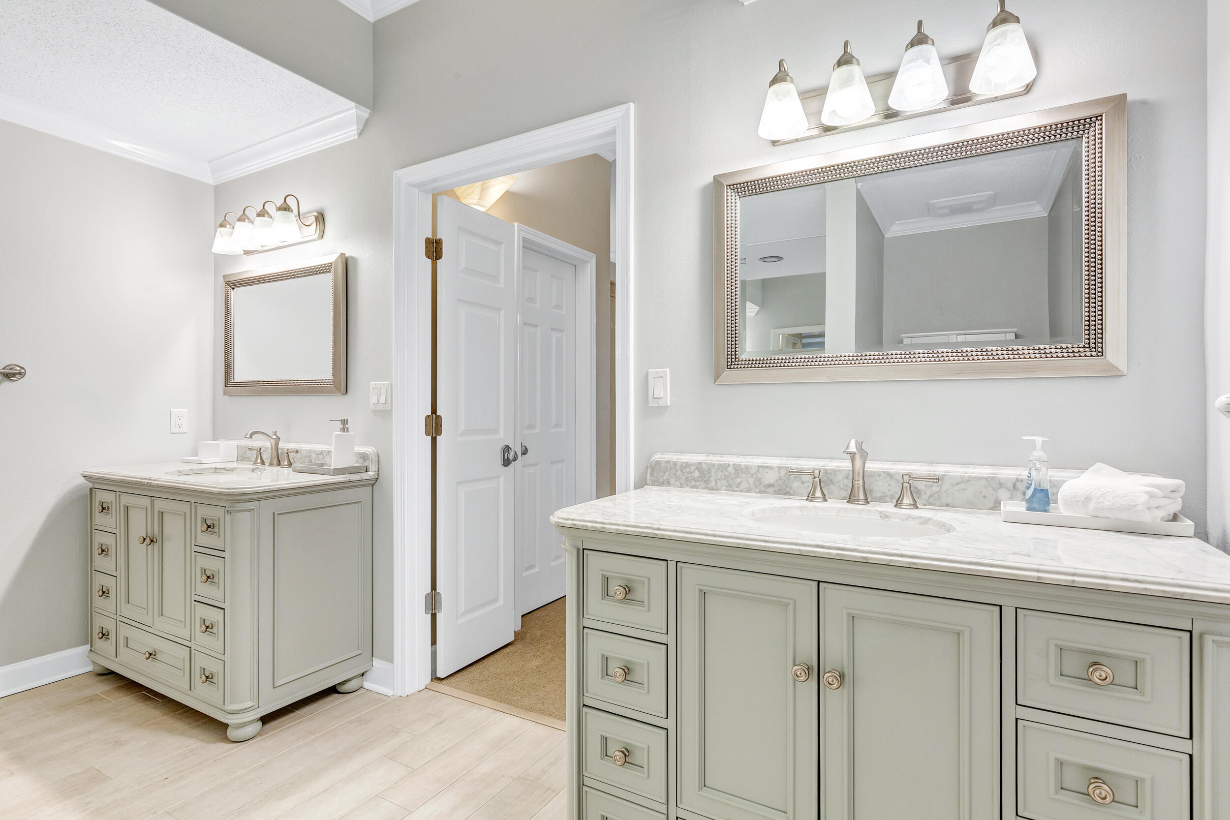 INN AT BLUE MOUNTAIN BEACH - Residential