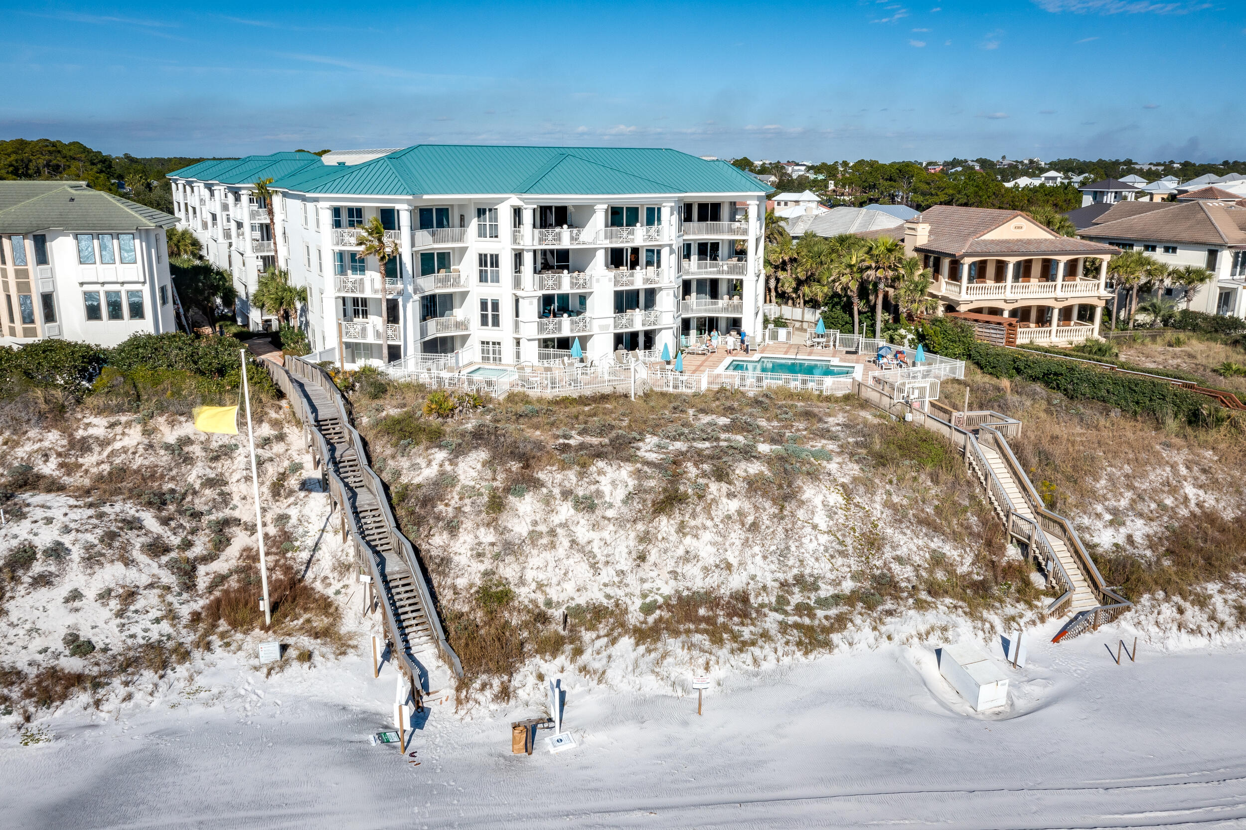 INN AT BLUE MOUNTAIN BEACH - Residential