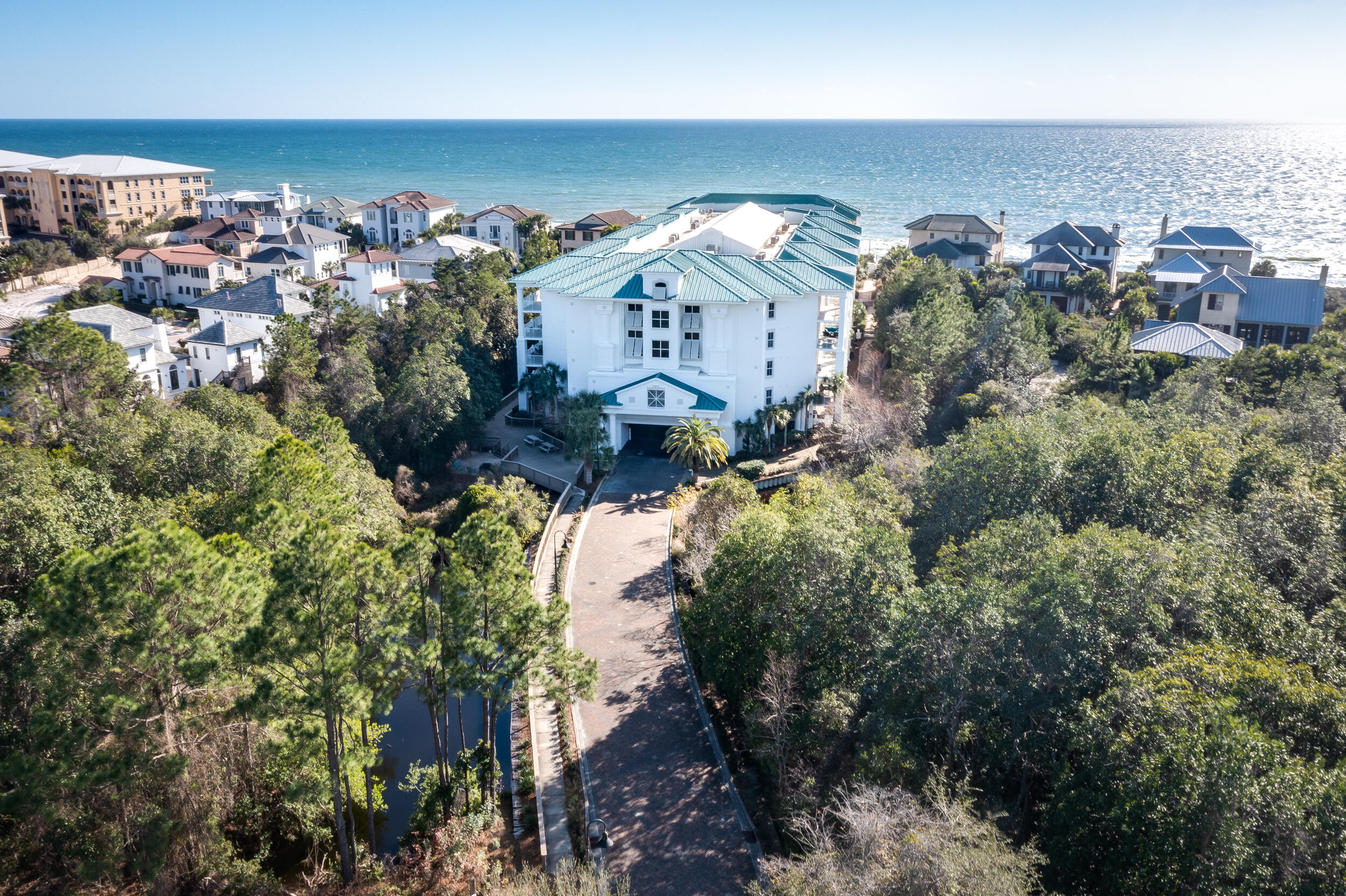 INN AT BLUE MOUNTAIN BEACH - Residential