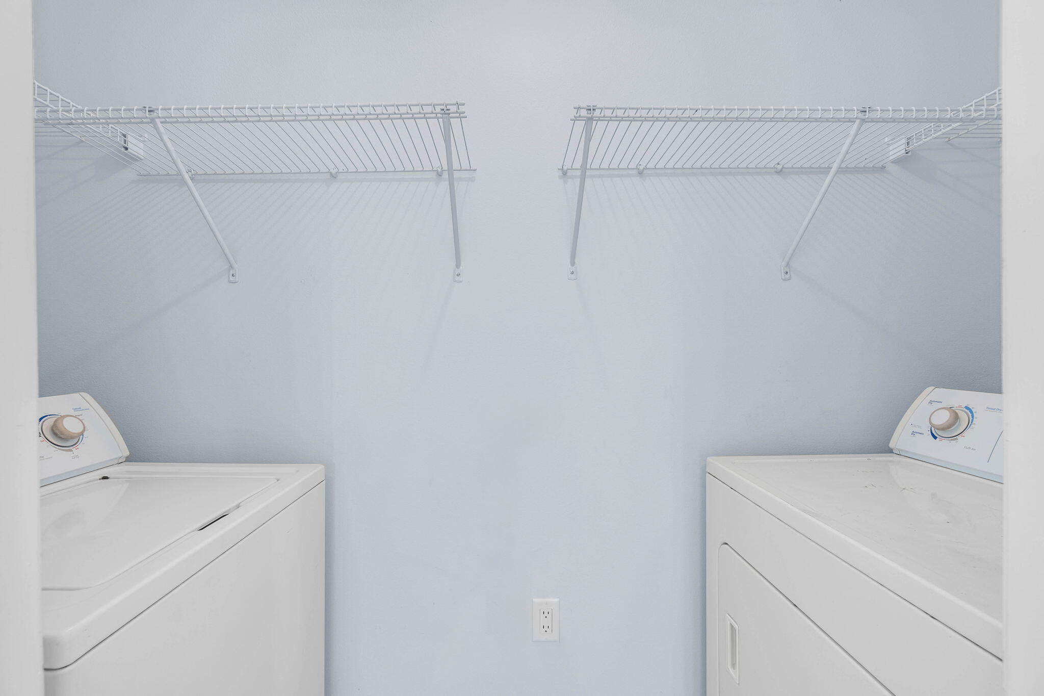 FLORIDA CLUB - Residential Lease