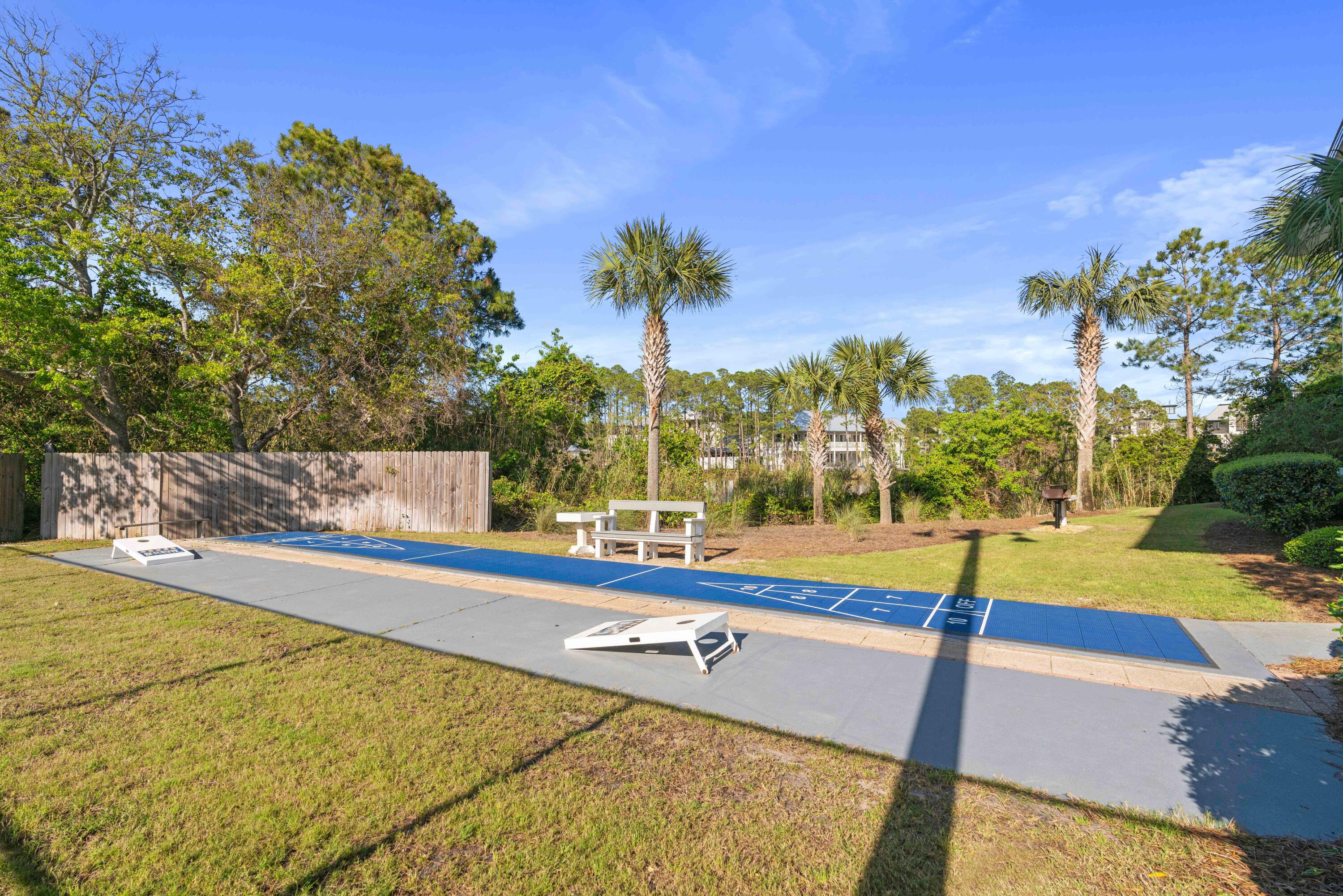 BEACHSIDE VILLAS CONDO - Residential