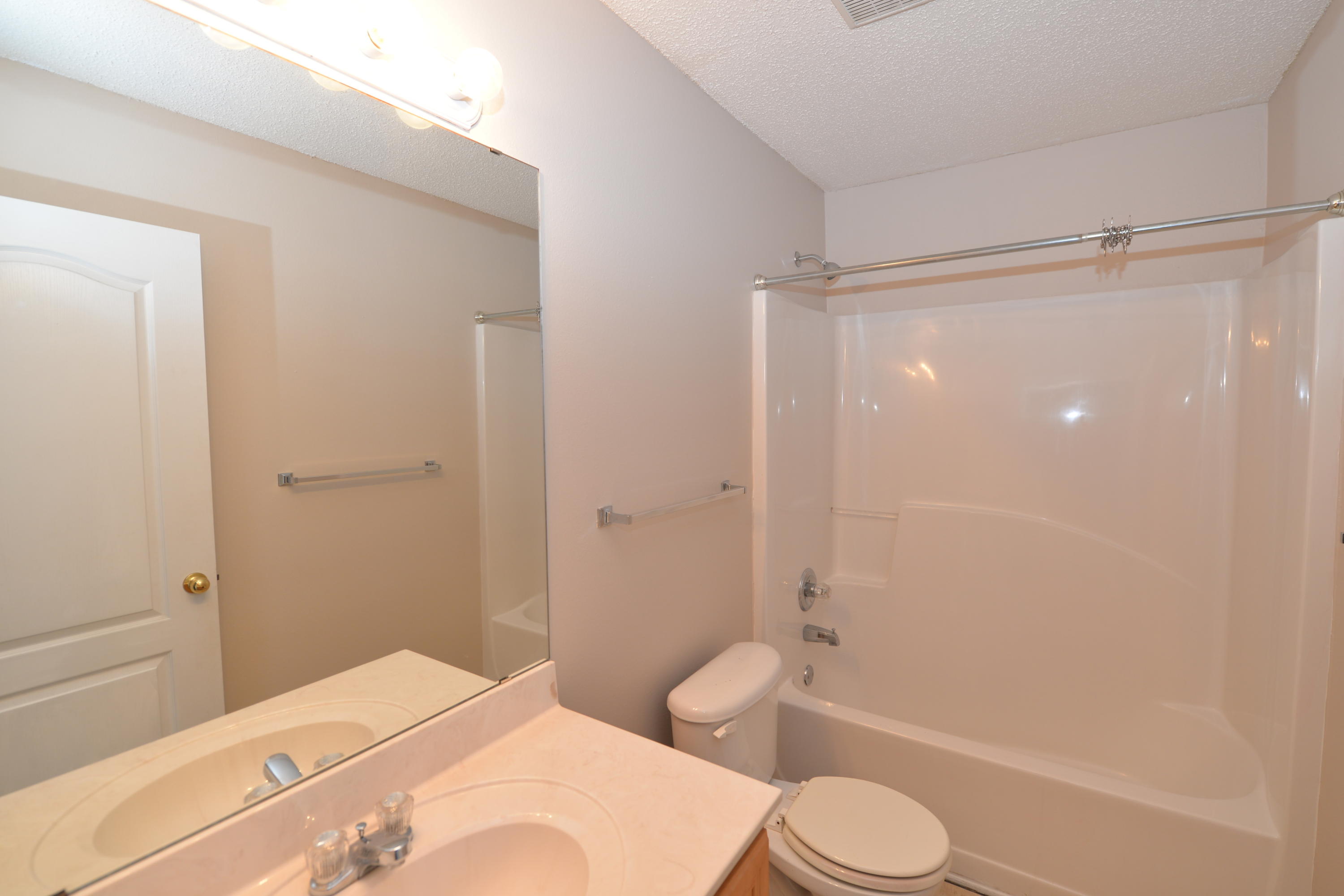 PARADISE RETREAT - Residential