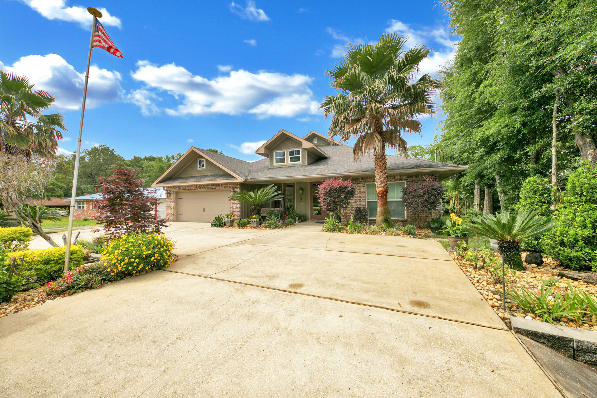 GARNIERS HEIGHTS 1ST ADDN - Residential