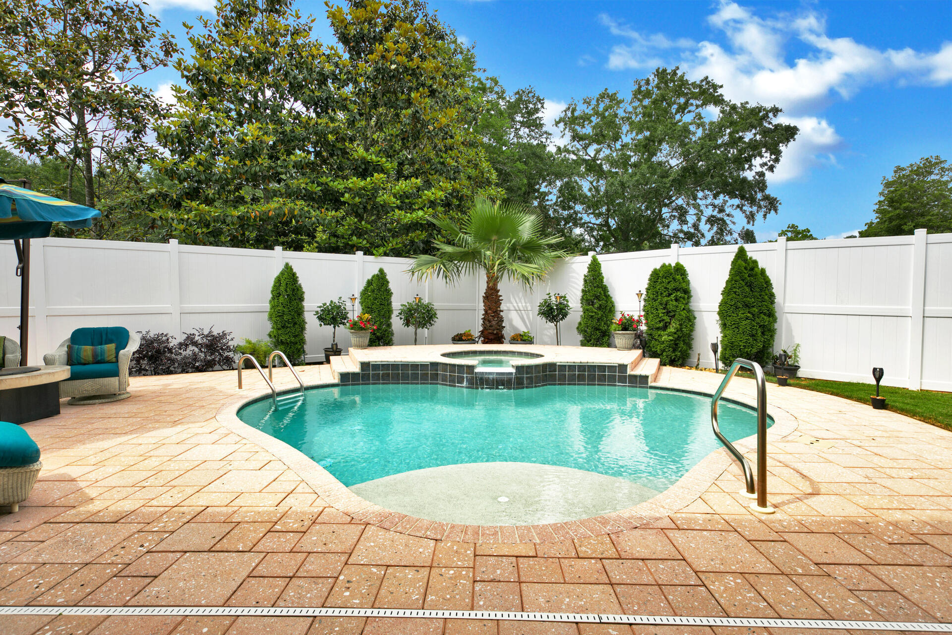 GARNIERS HEIGHTS 1ST ADDN - Residential