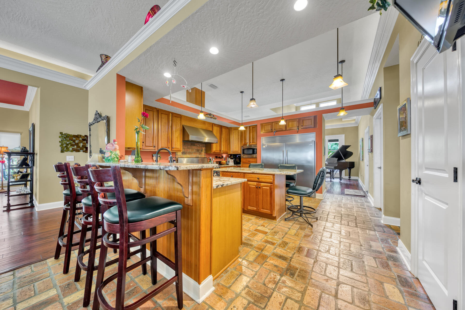 GARNIERS HEIGHTS 1ST ADDN - Residential