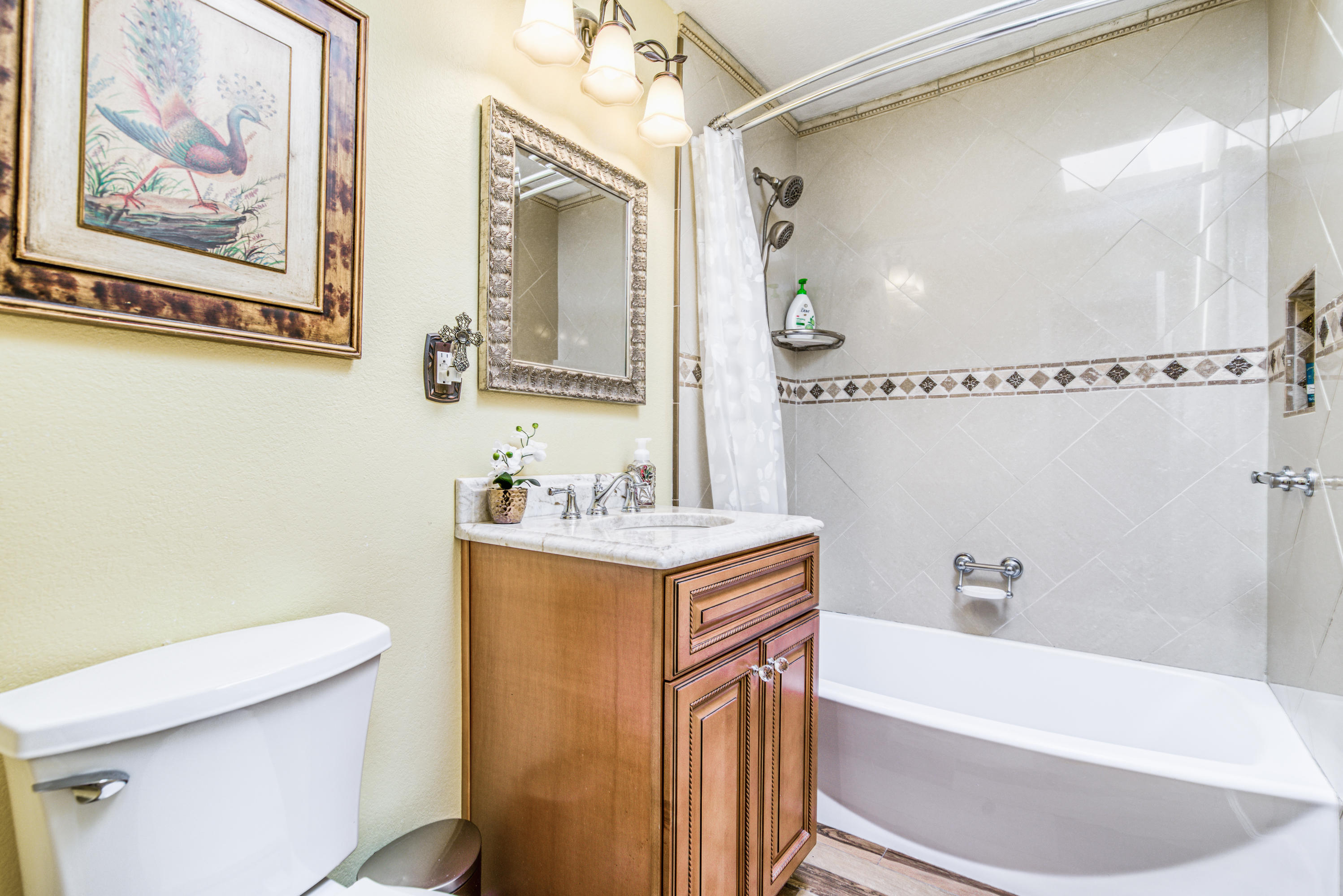 LAKE LORRAINE ESTATES 3 - Residential