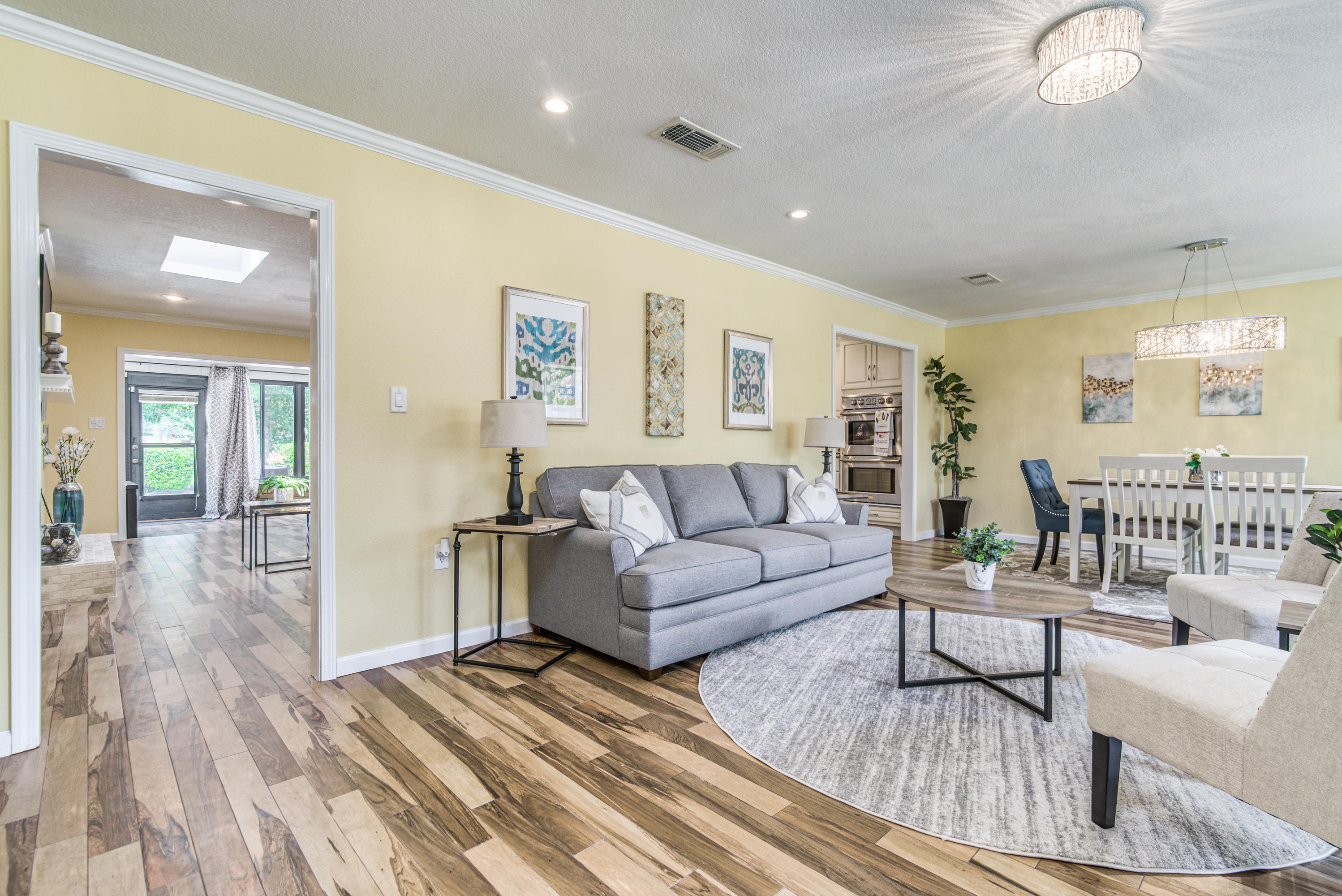 LAKE LORRAINE ESTATES 3 - Residential