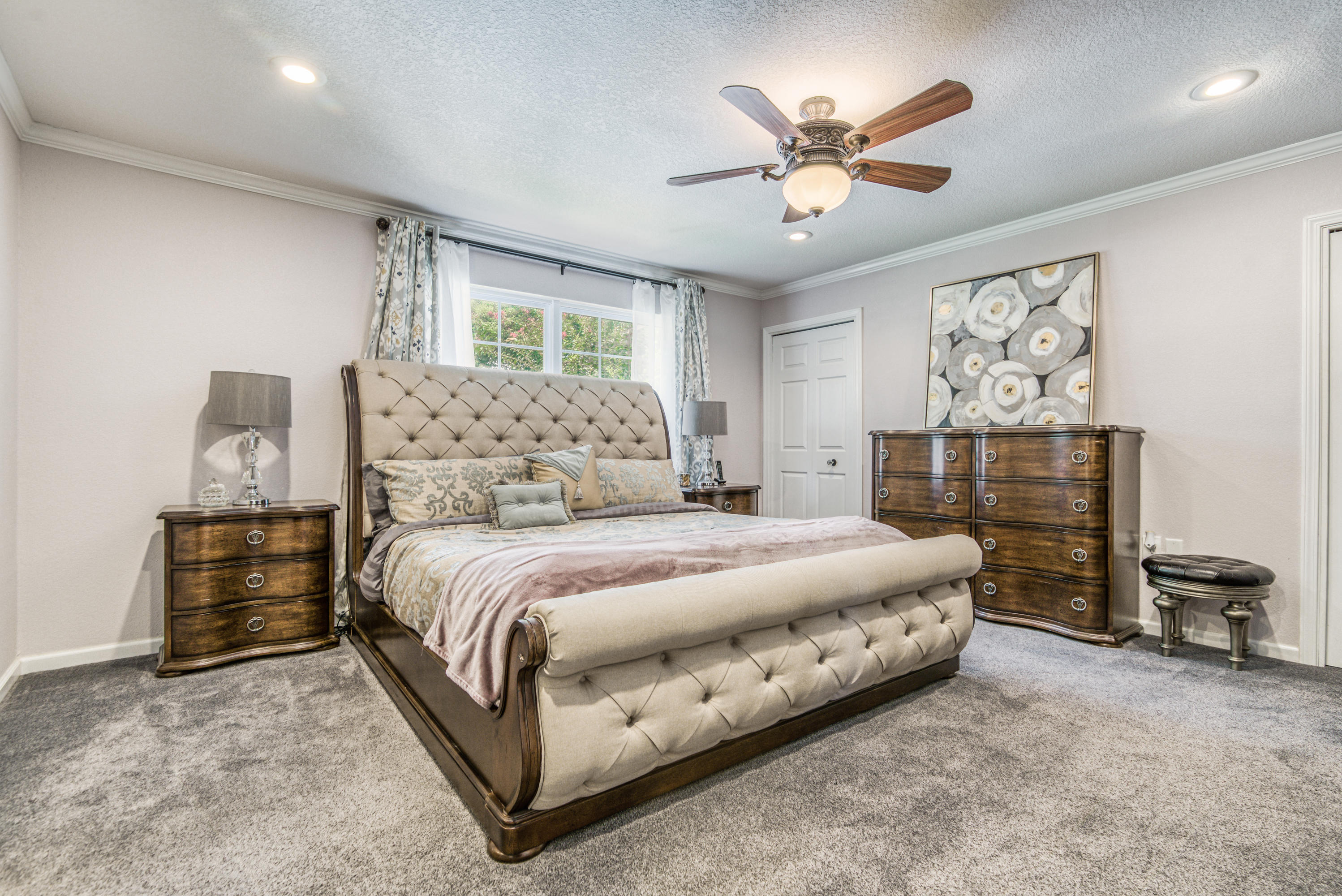 LAKE LORRAINE ESTATES 3 - Residential