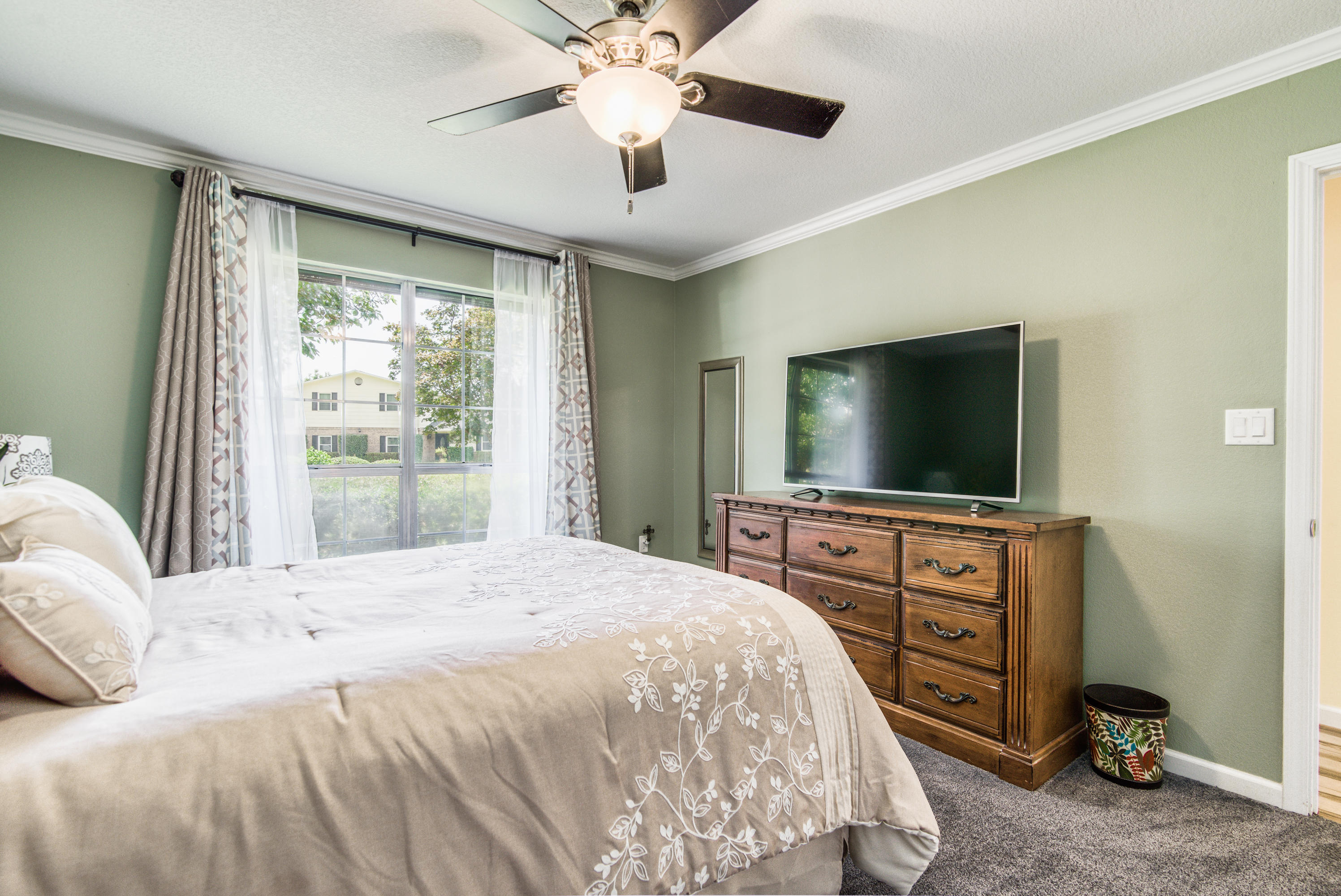 LAKE LORRAINE ESTATES 3 - Residential