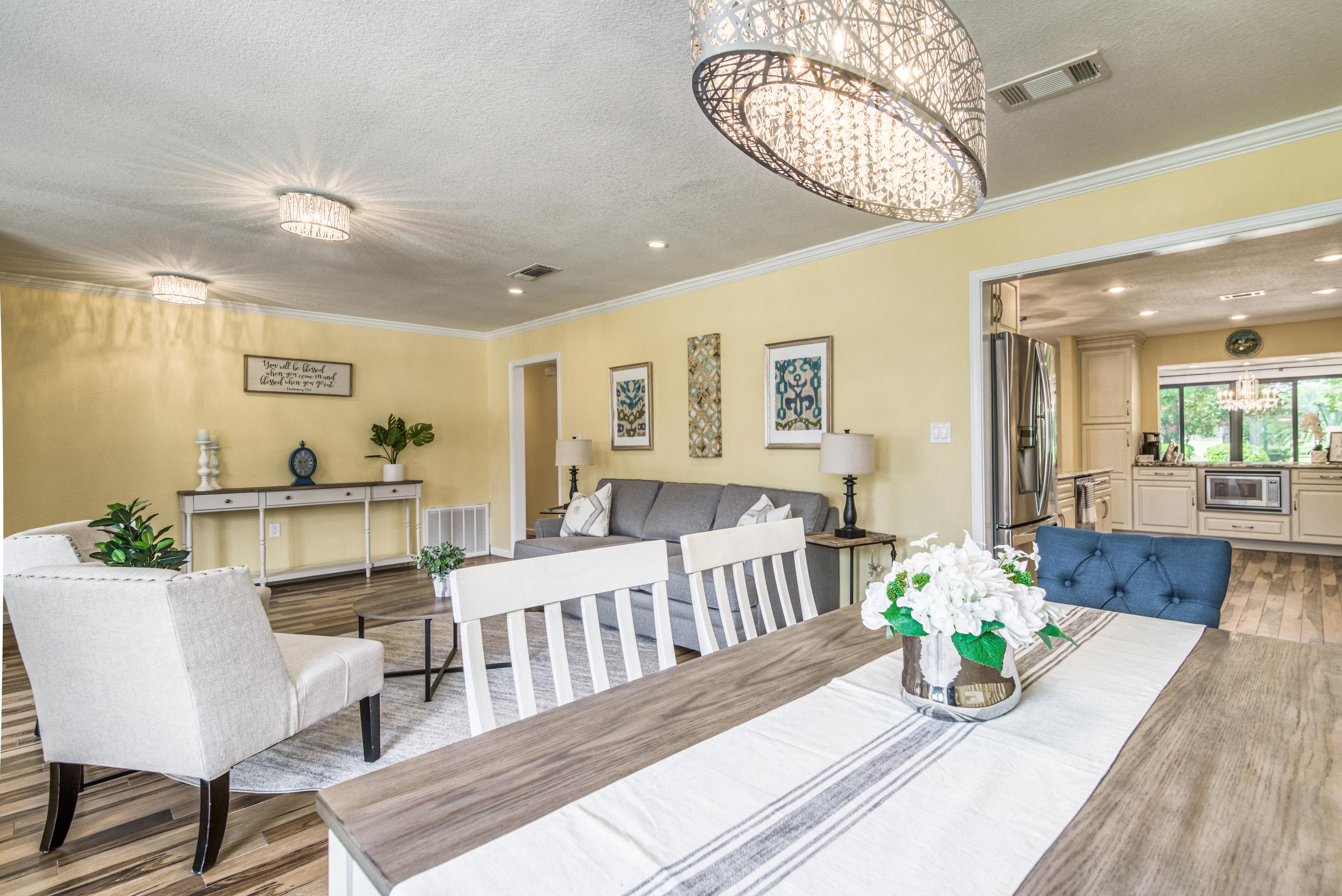 LAKE LORRAINE ESTATES 3 - Residential