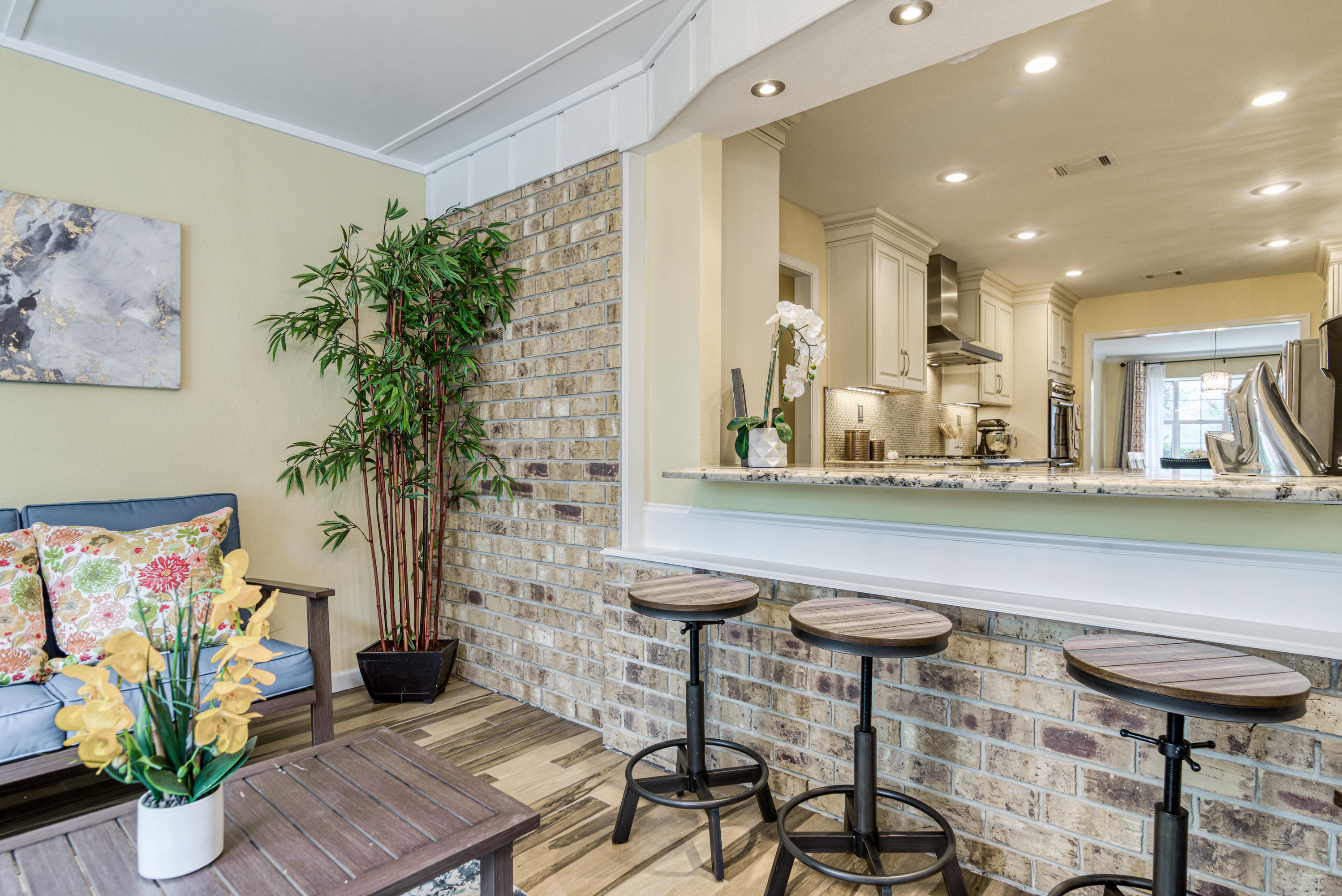 LAKE LORRAINE ESTATES 3 - Residential