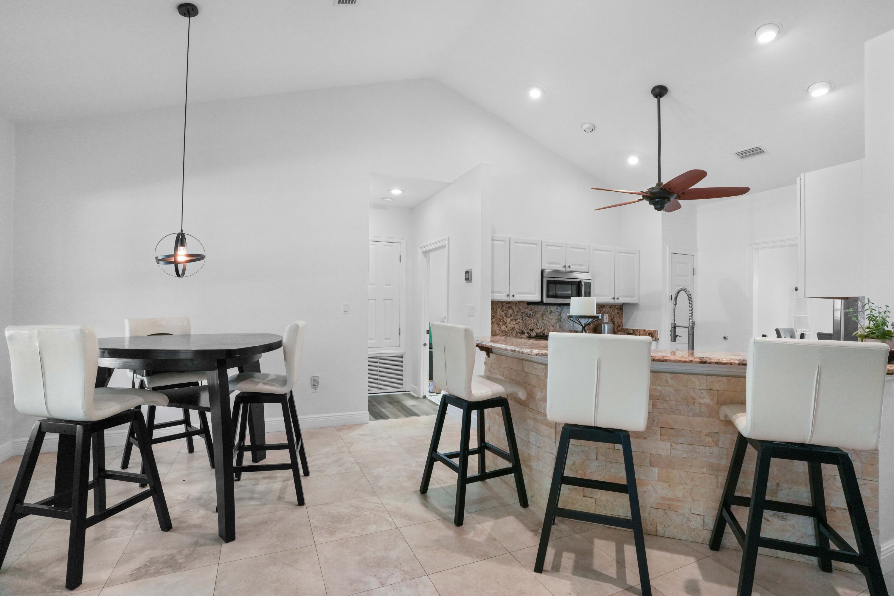 CALHOUN S/D TO DESTIN - Residential