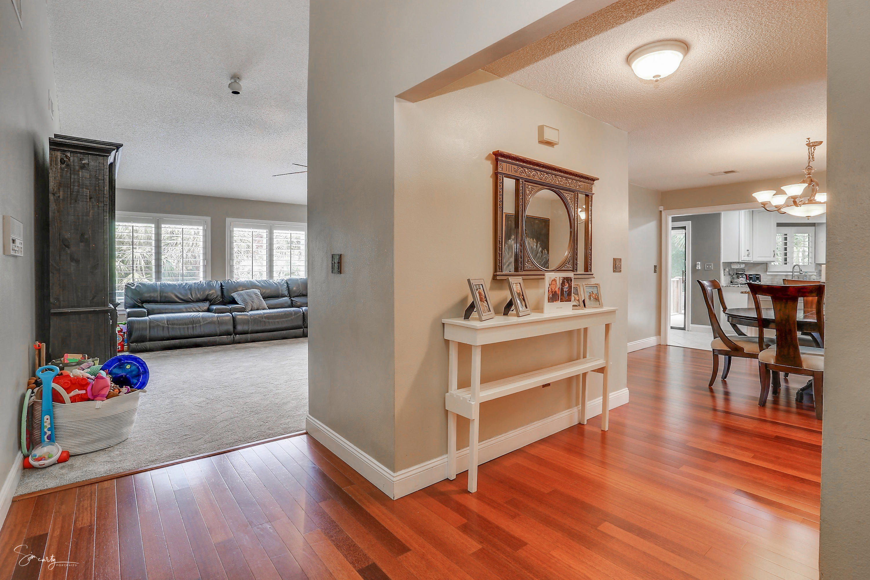 HIDDEN CREEK - Residential