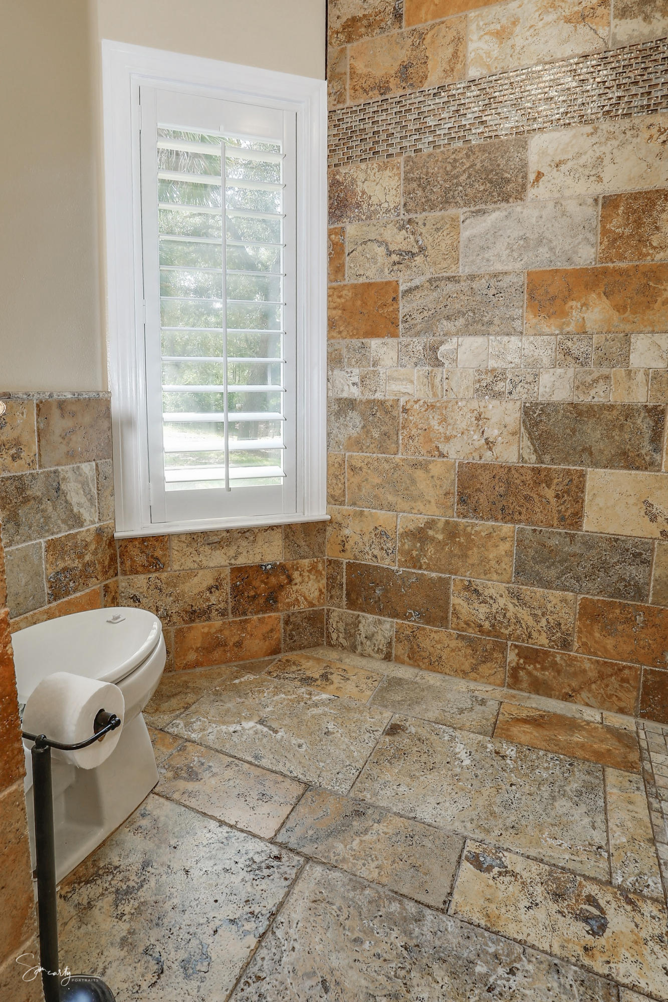 HIDDEN CREEK - Residential