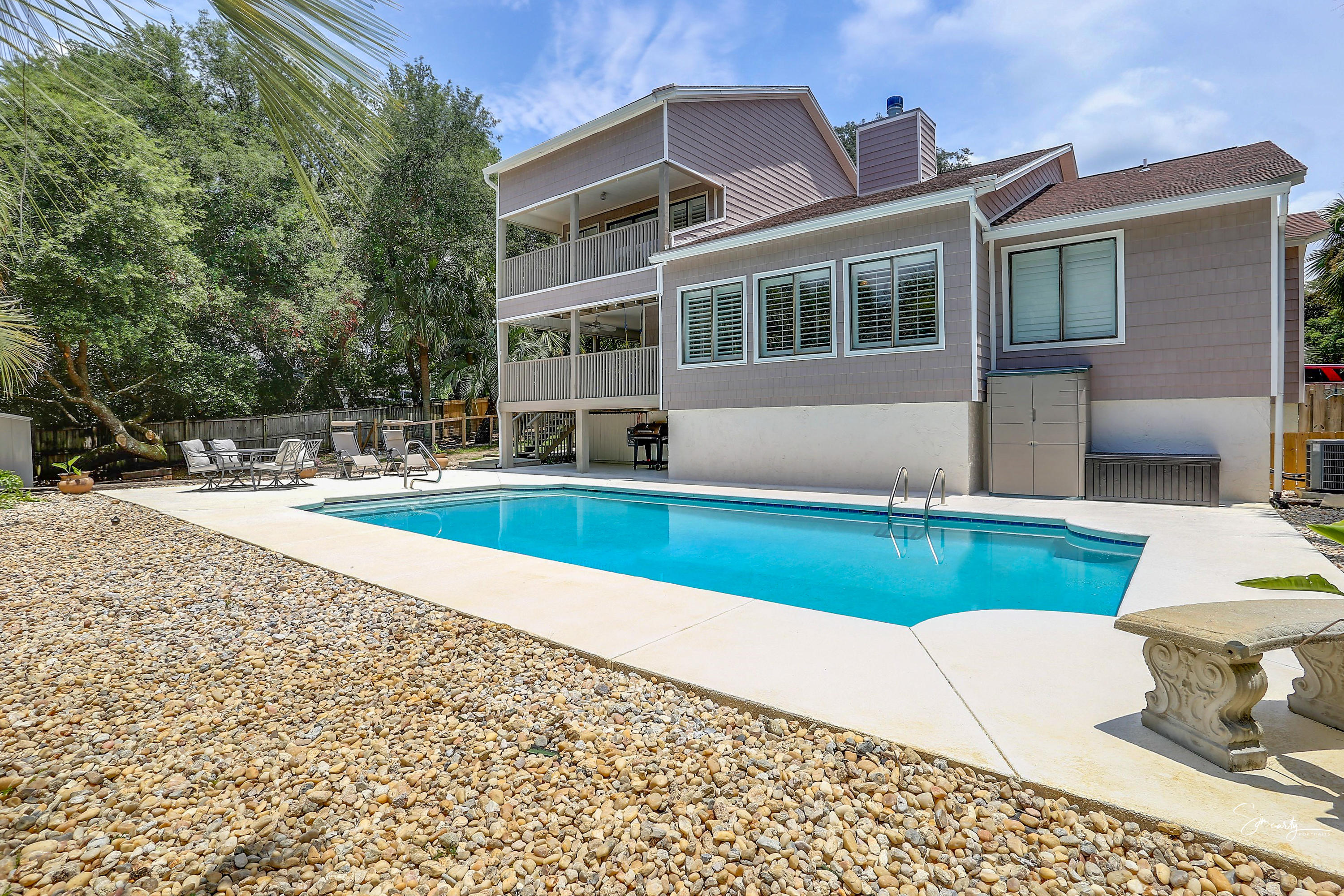 HIDDEN CREEK - Residential