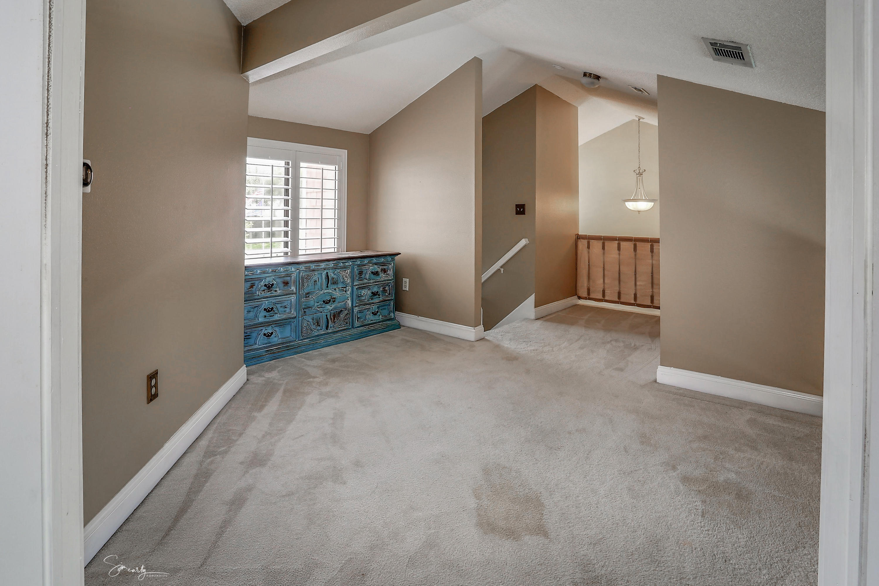 HIDDEN CREEK - Residential