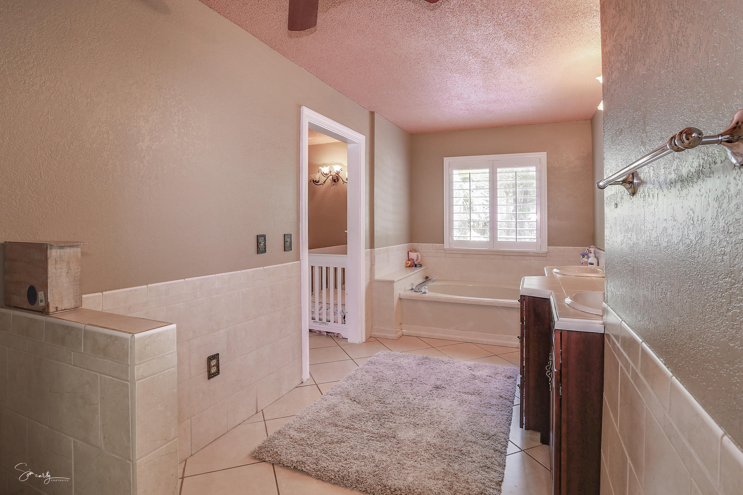 HIDDEN CREEK - Residential