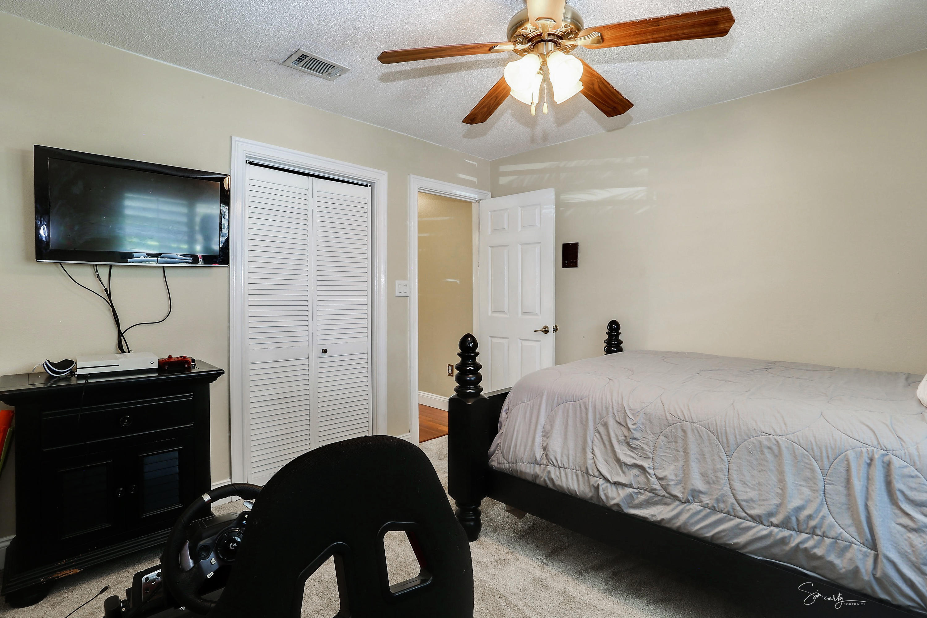 HIDDEN CREEK - Residential