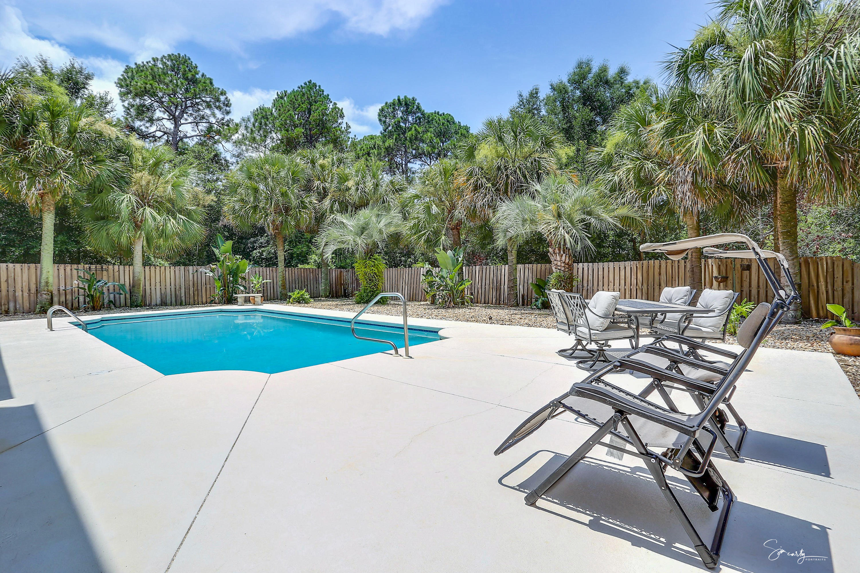 HIDDEN CREEK - Residential