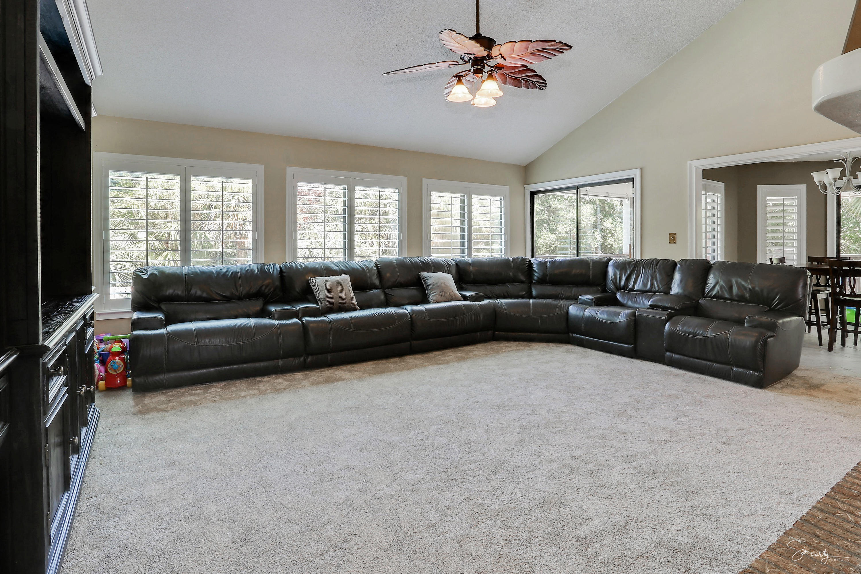 HIDDEN CREEK - Residential