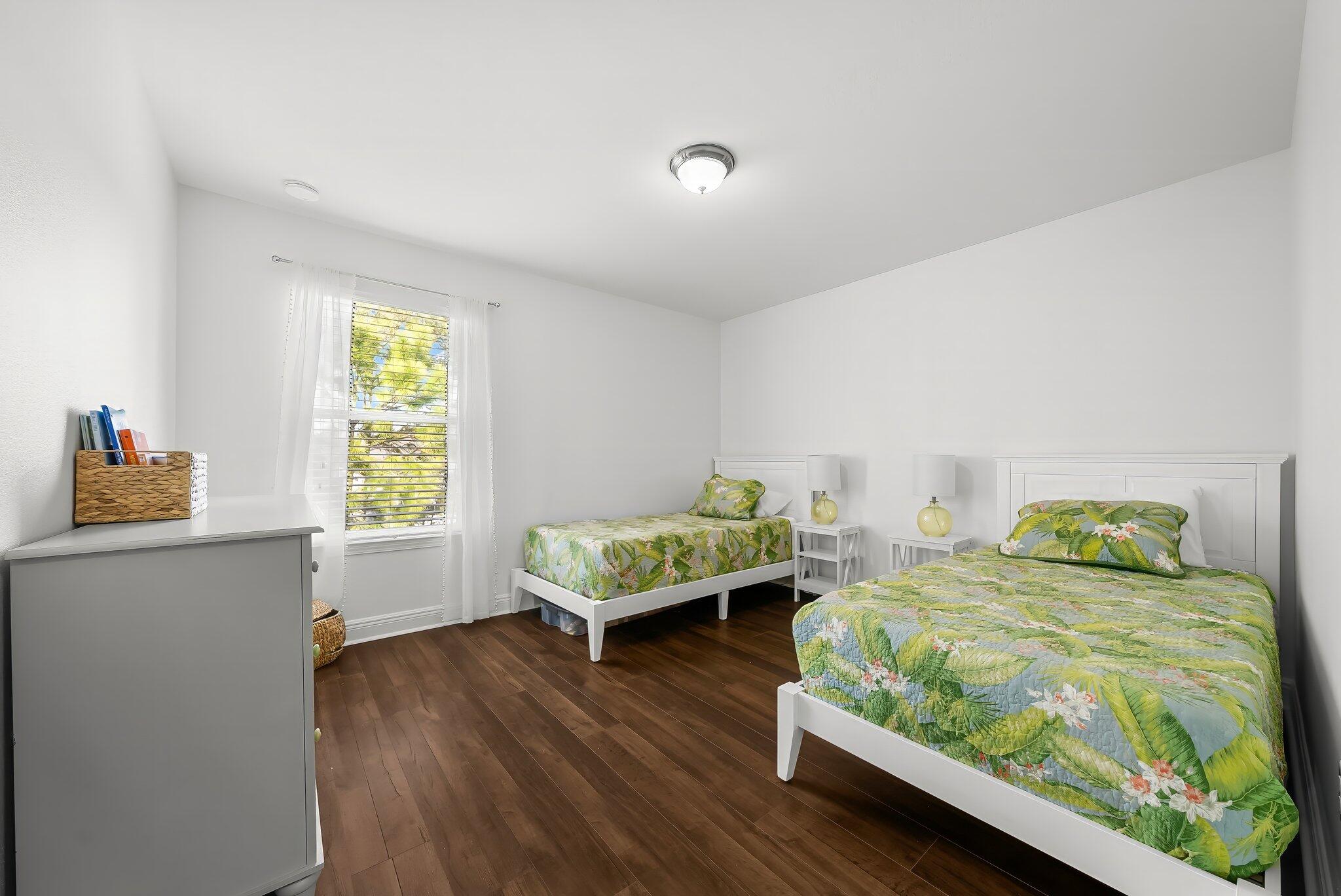 SANTA ROSA GOLF VILLAS - Residential