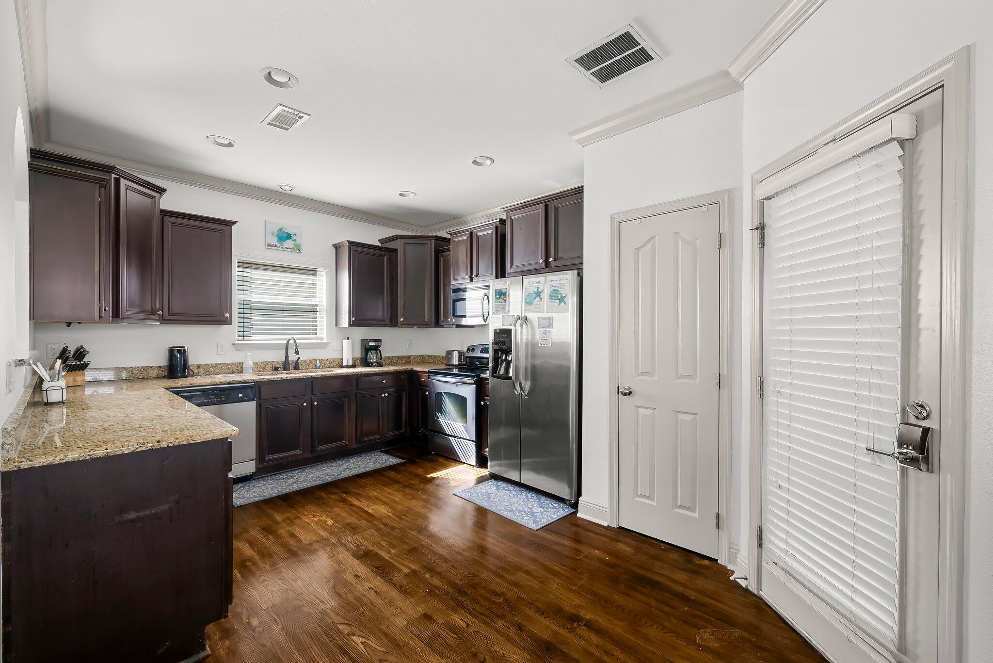 SANTA ROSA GOLF VILLAS - Residential