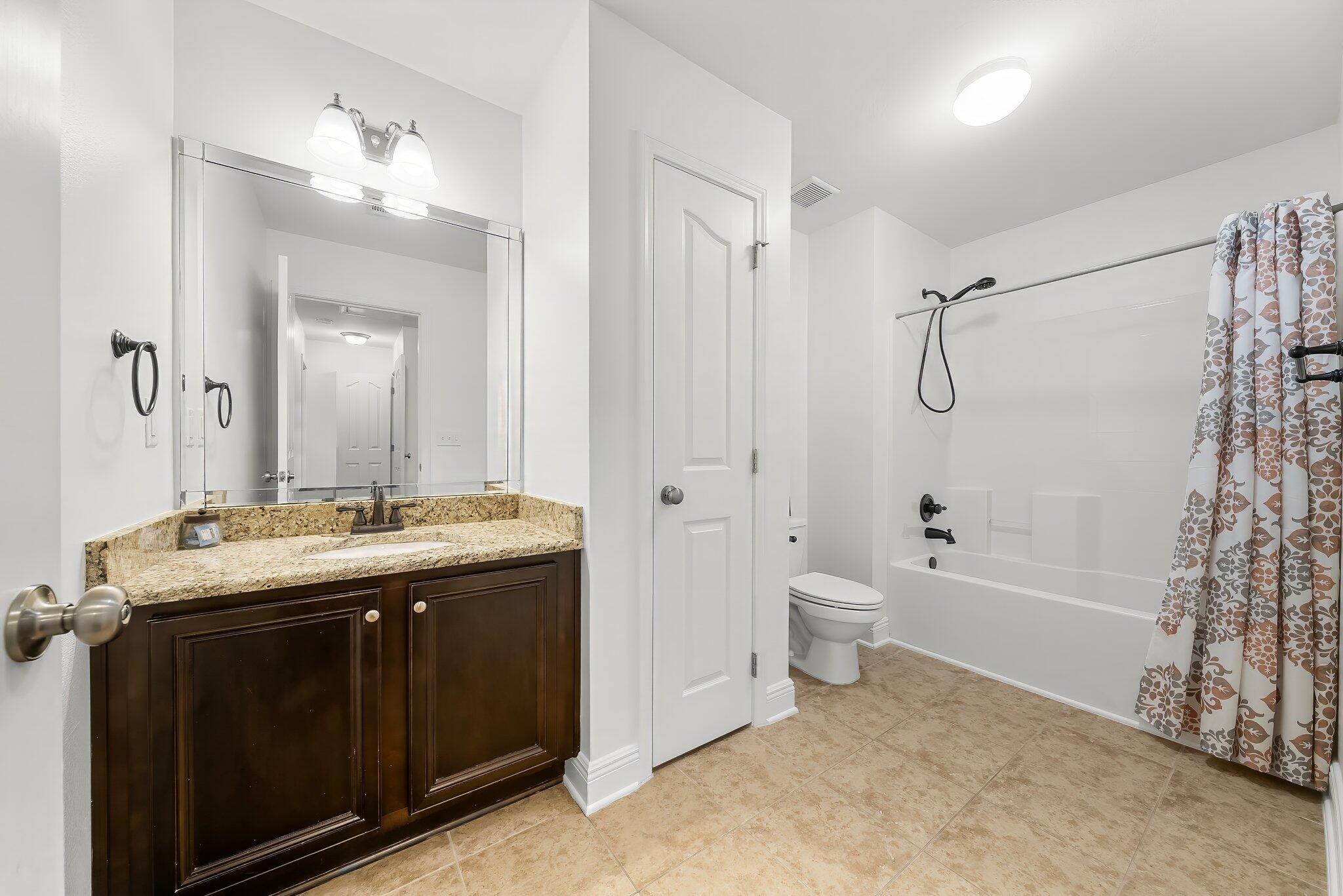 SANTA ROSA GOLF VILLAS - Residential