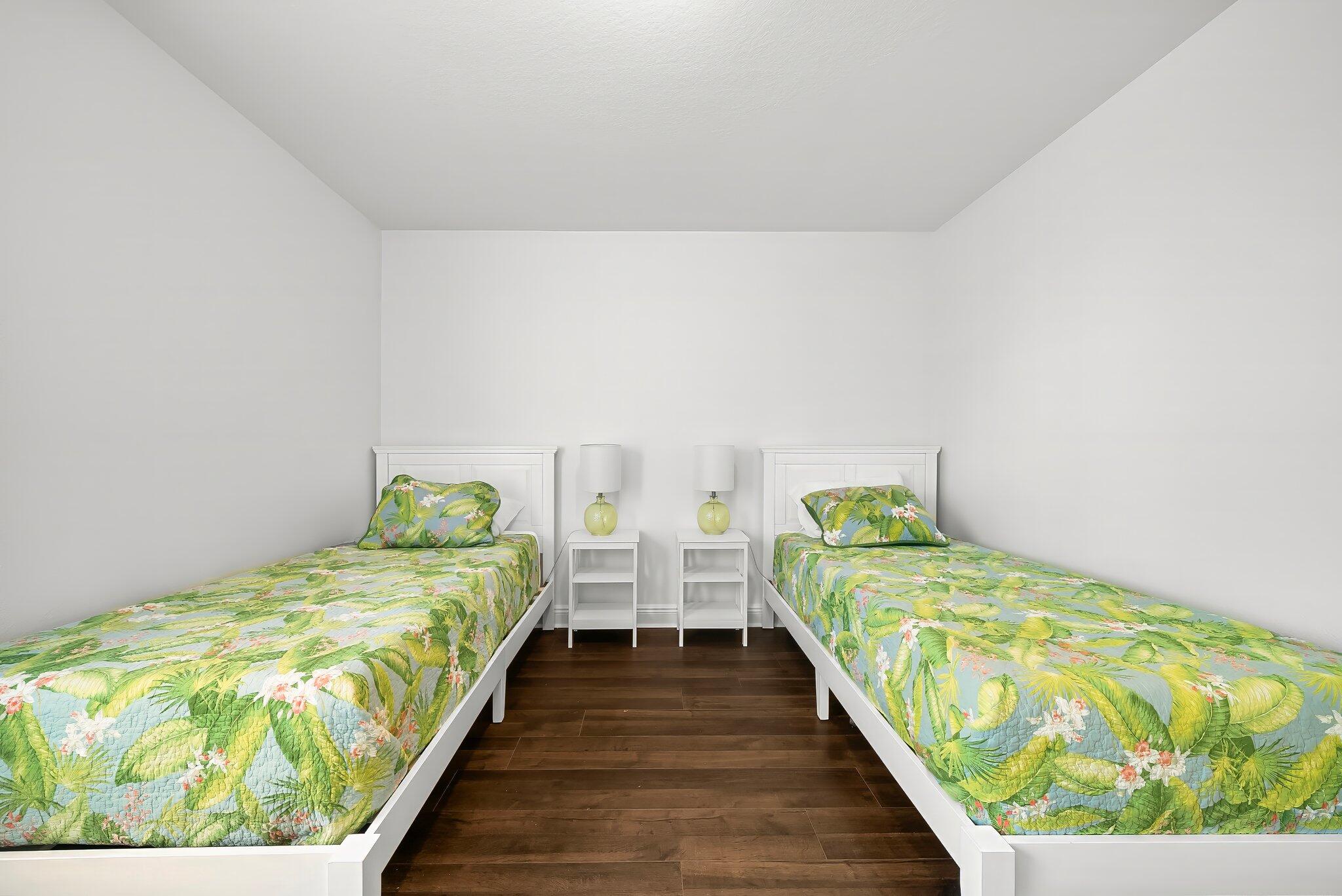 SANTA ROSA GOLF VILLAS - Residential