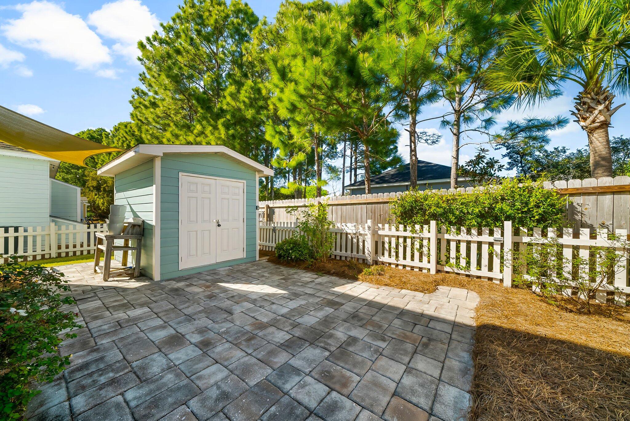 SANTA ROSA GOLF VILLAS - Residential