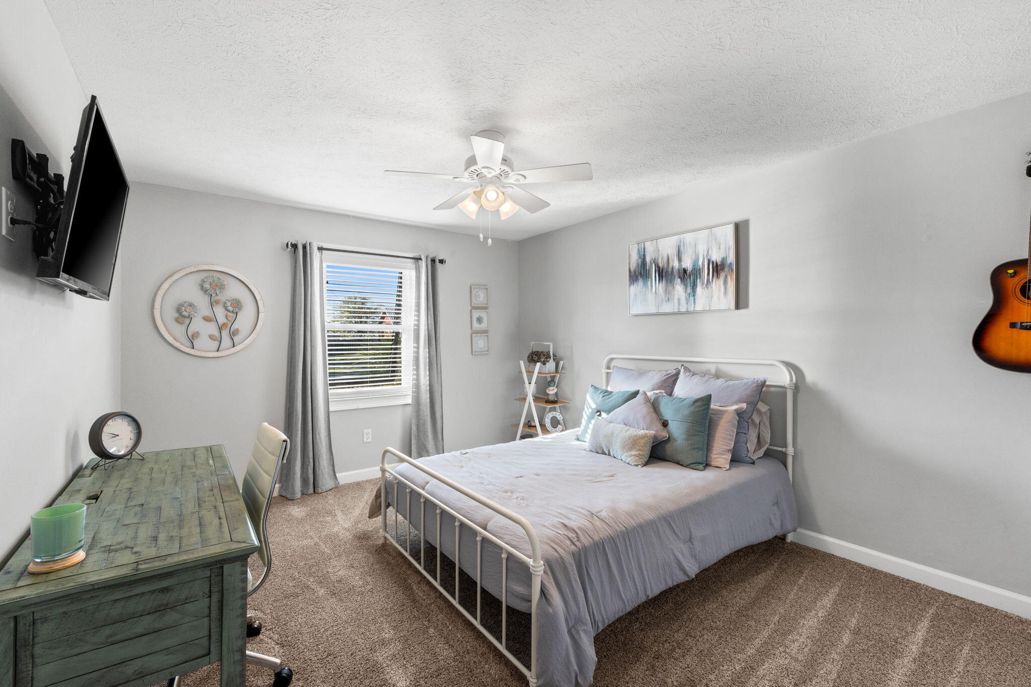 BAY FRONT - Residential