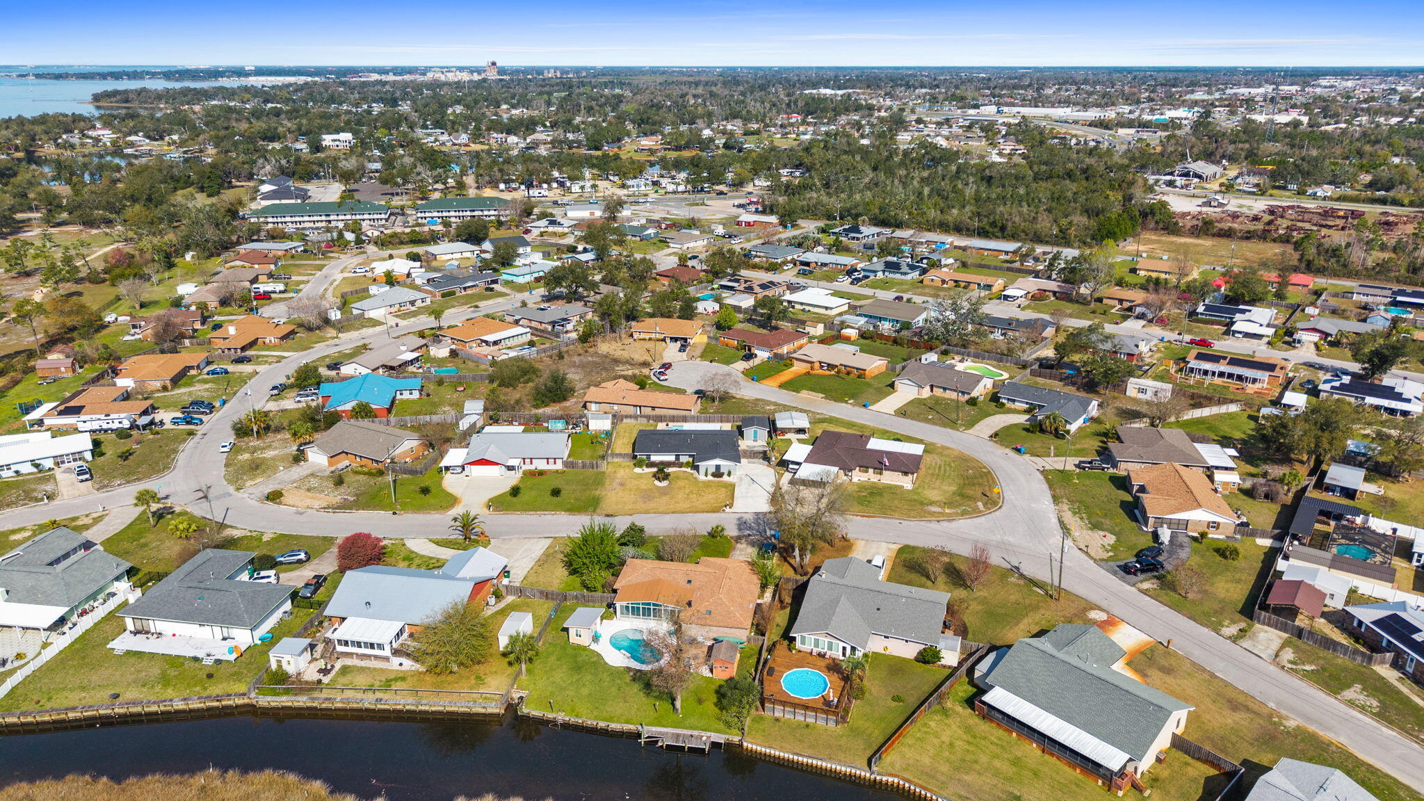 BAY FRONT - Residential