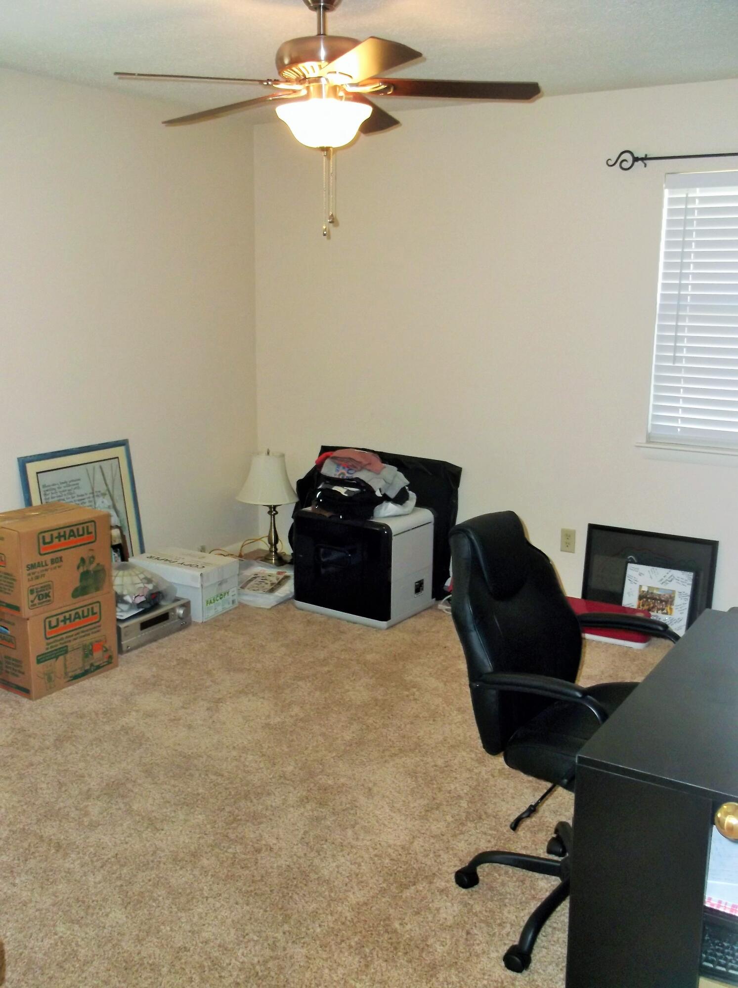 COUNTRY CLUB ESTATES - Residential