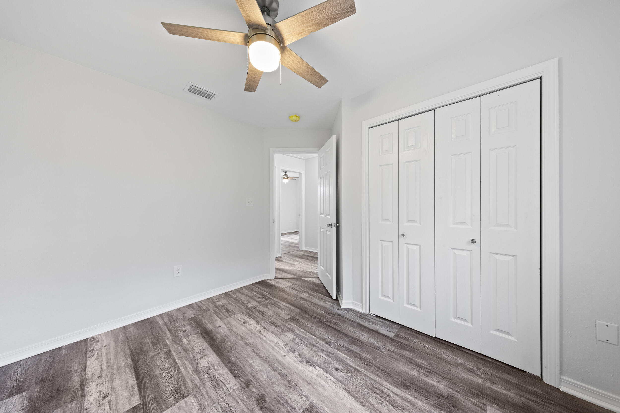 Valparaiso Pinecrest 2 - Residential Lease