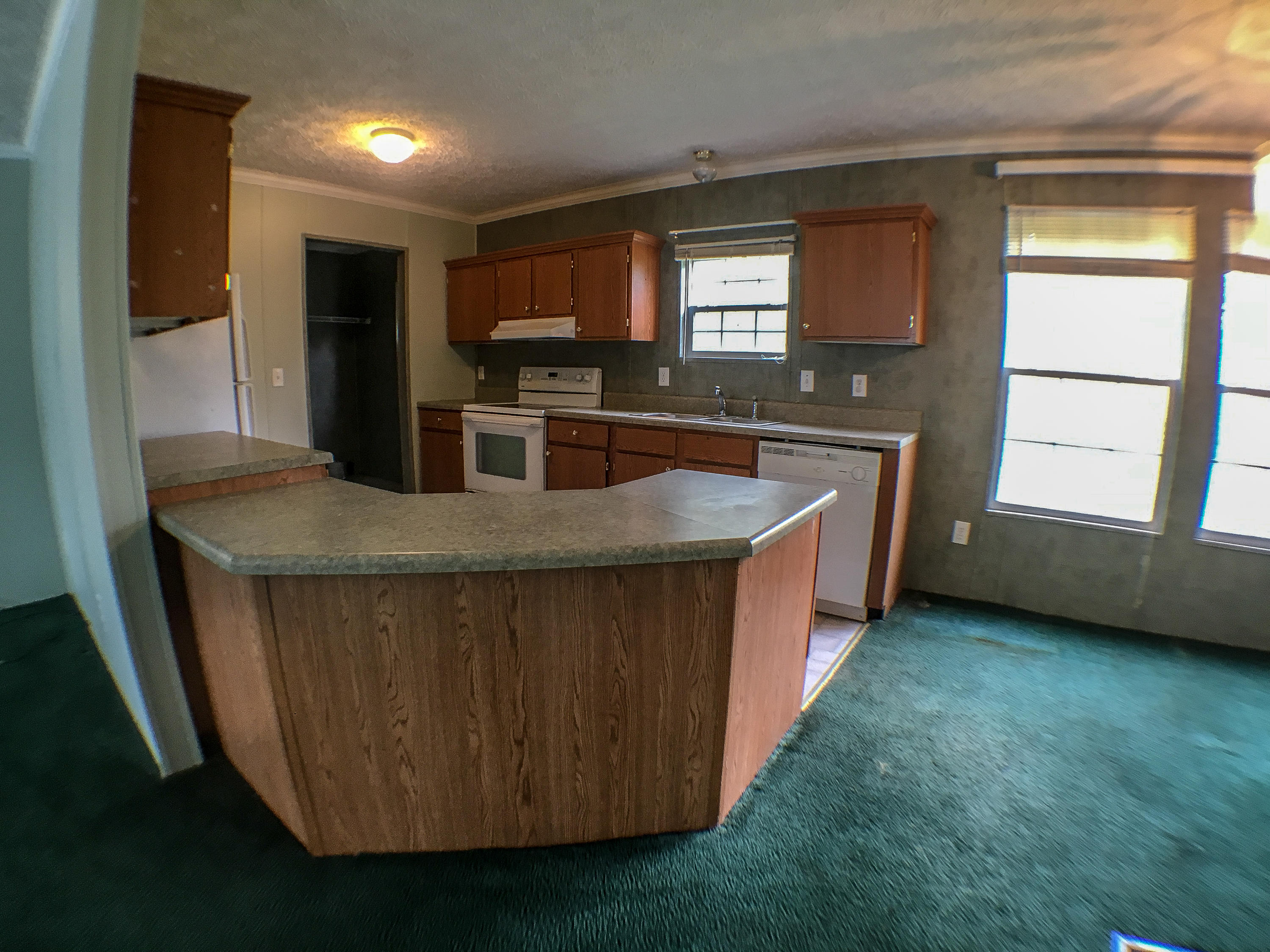 LAKE ROSEMARY SOUTH - Residential